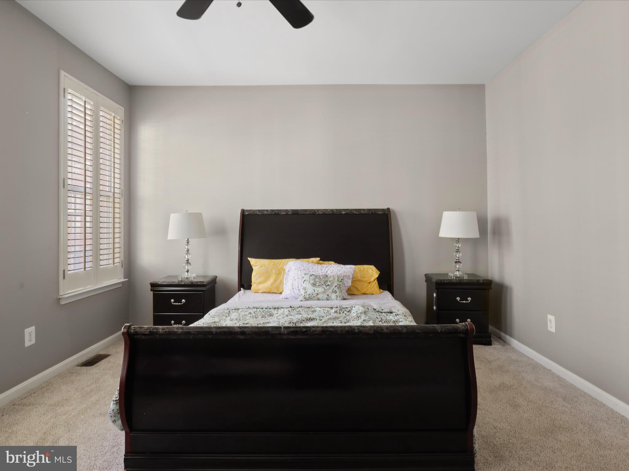 WESTBRIAR PLAZA - Residential Lease