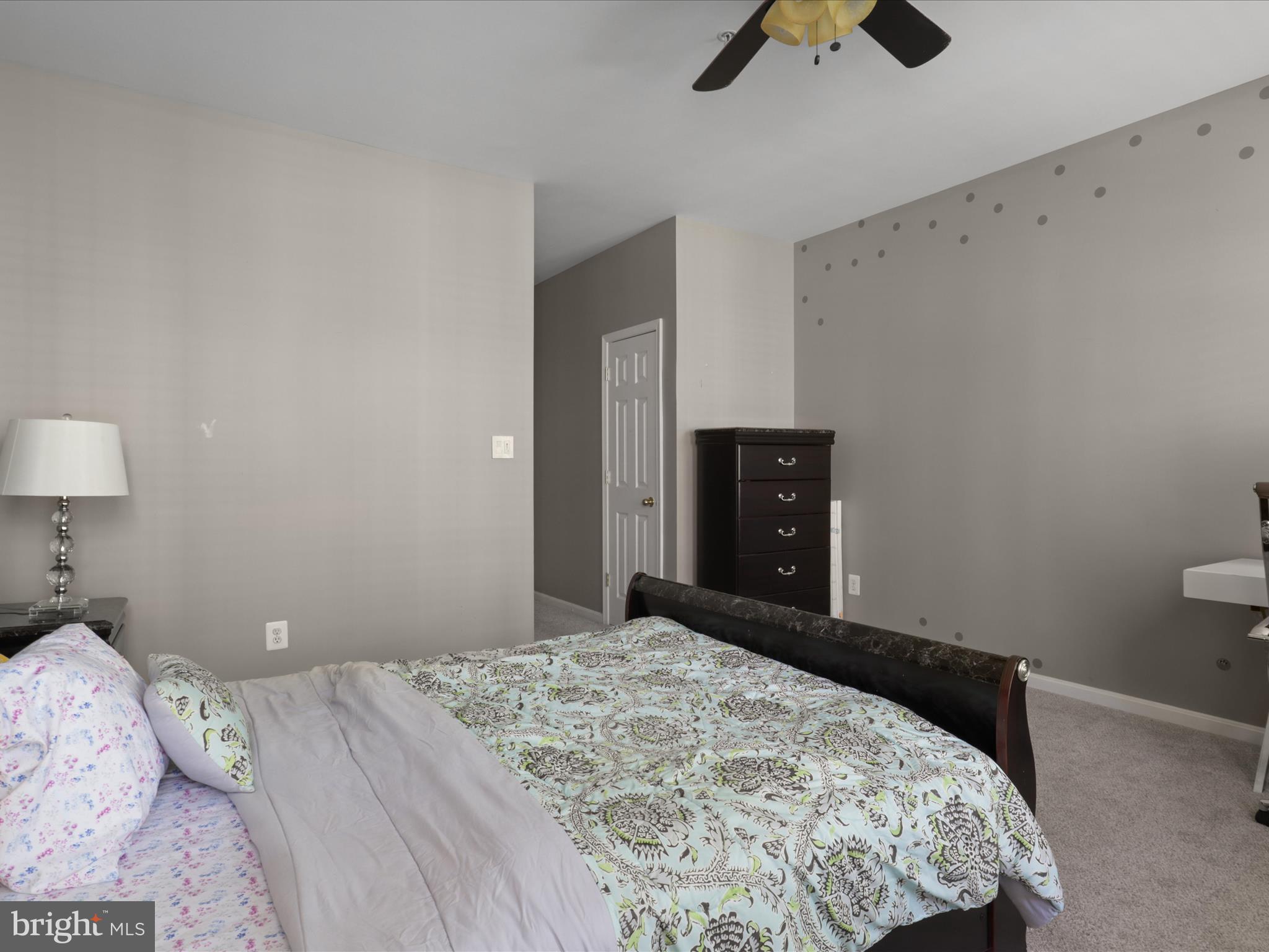 WESTBRIAR PLAZA - Residential Lease