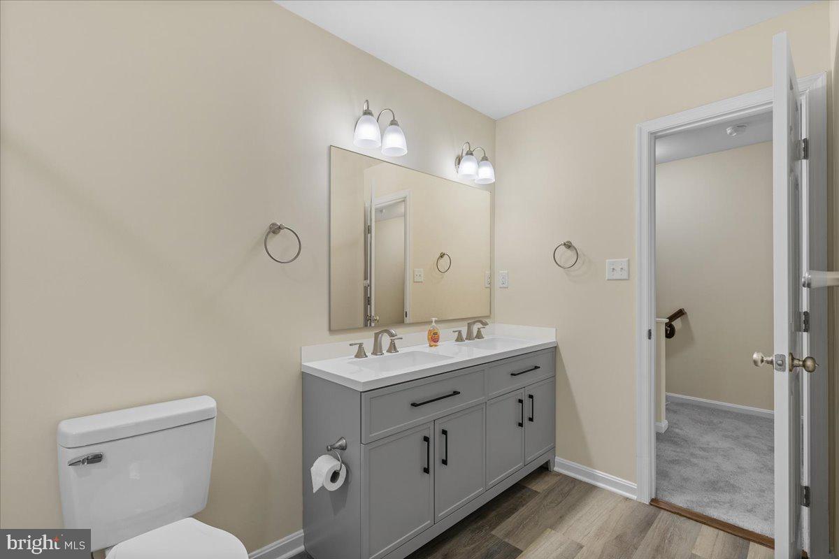 ADAMS LANDING - Residential