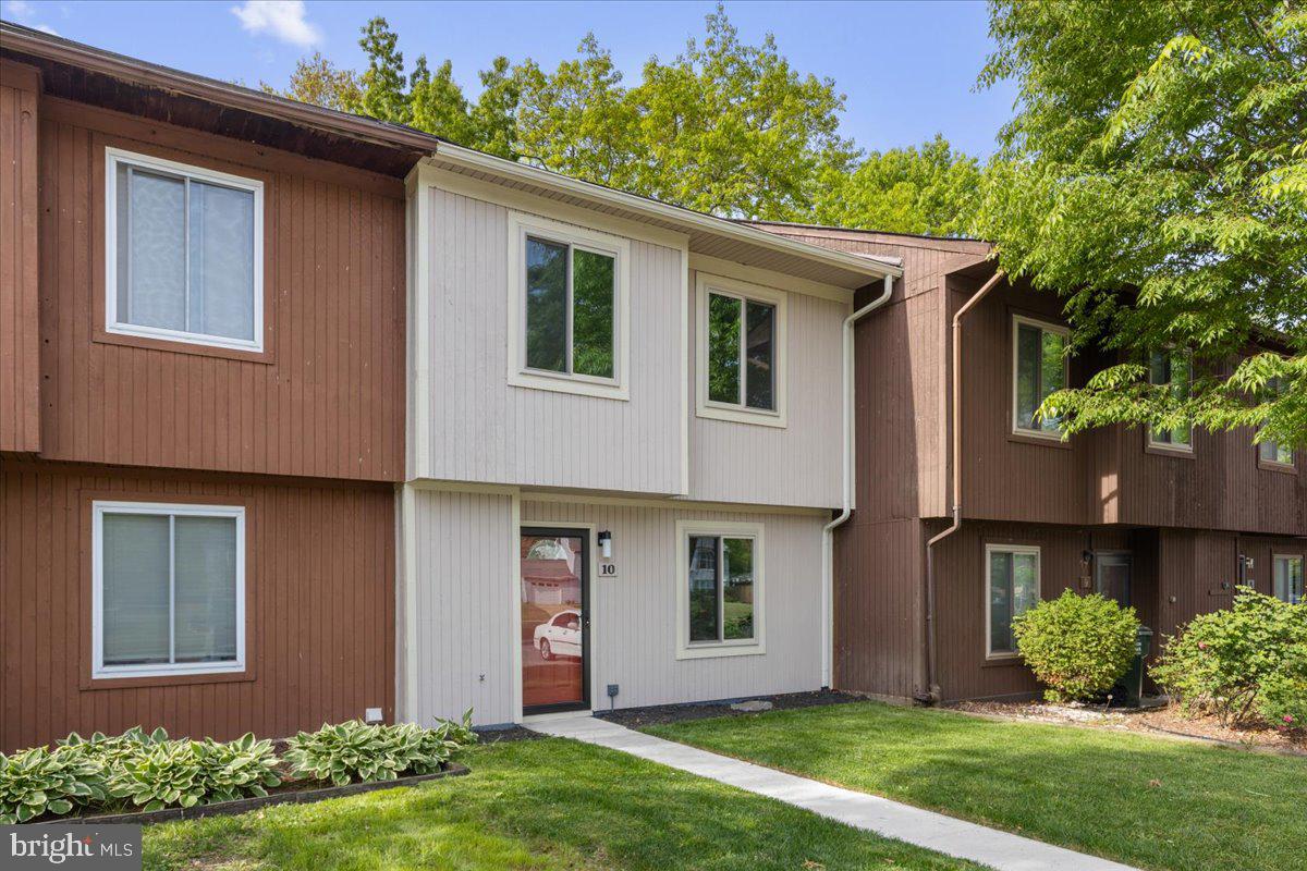 ADAMS LANDING - Residential