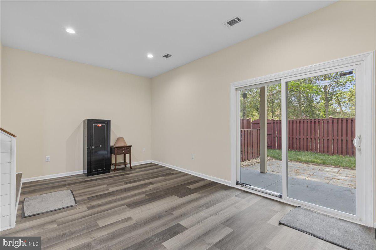 ADAMS LANDING - Residential