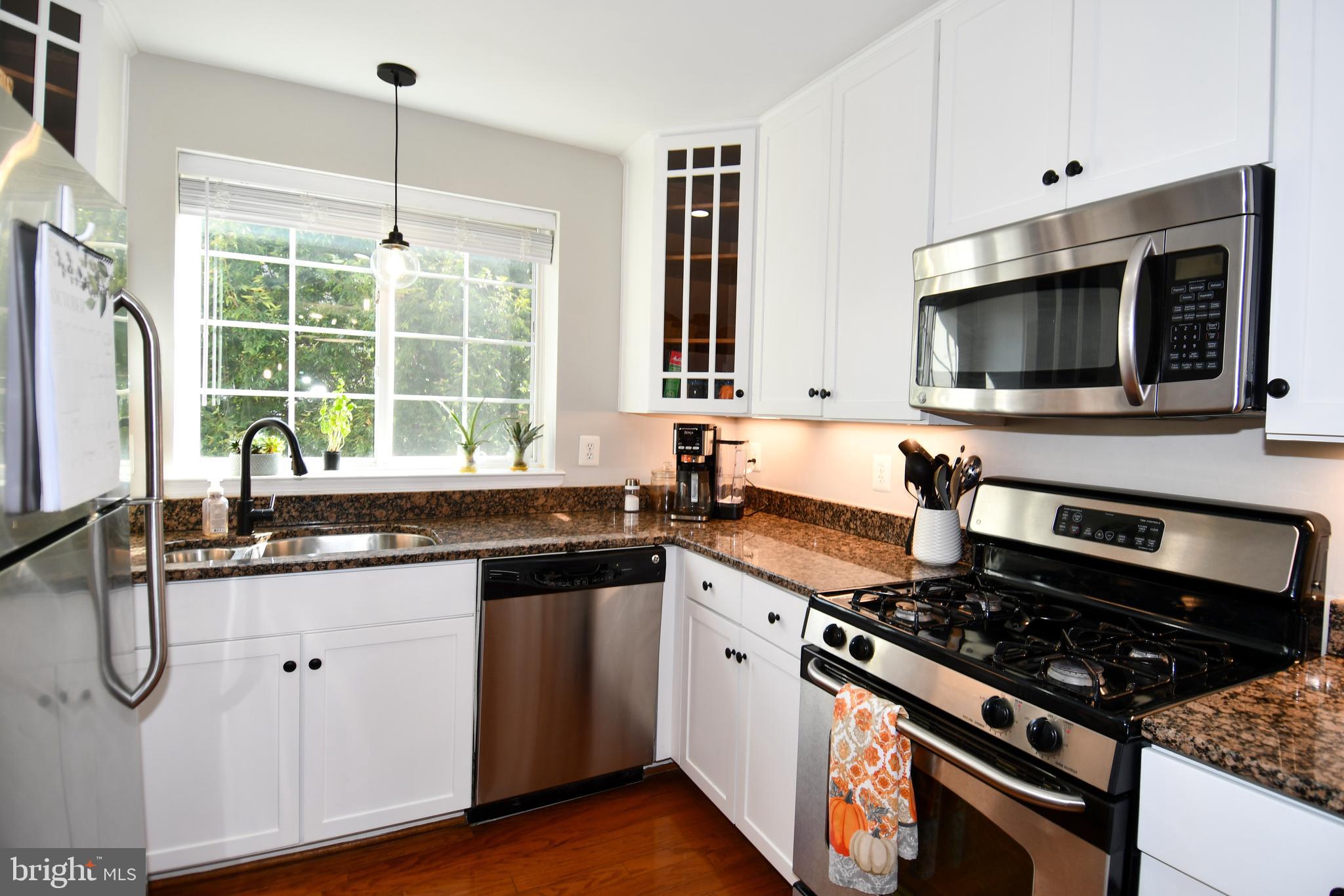 WEST VILLAGE OF SHIRLINGTON - Residential Lease