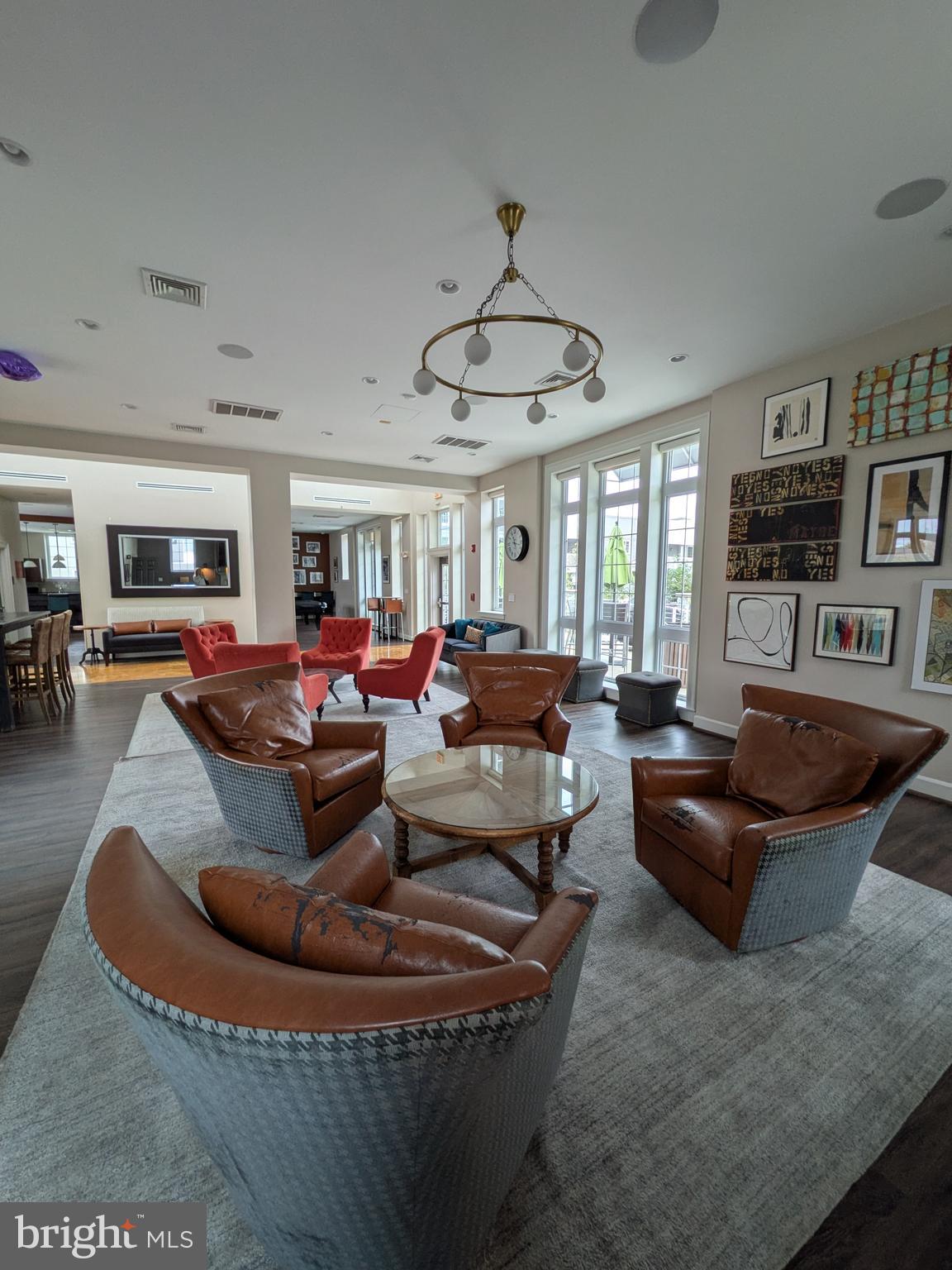 WEST VILLAGE OF SHIRLINGTON - Residential Lease