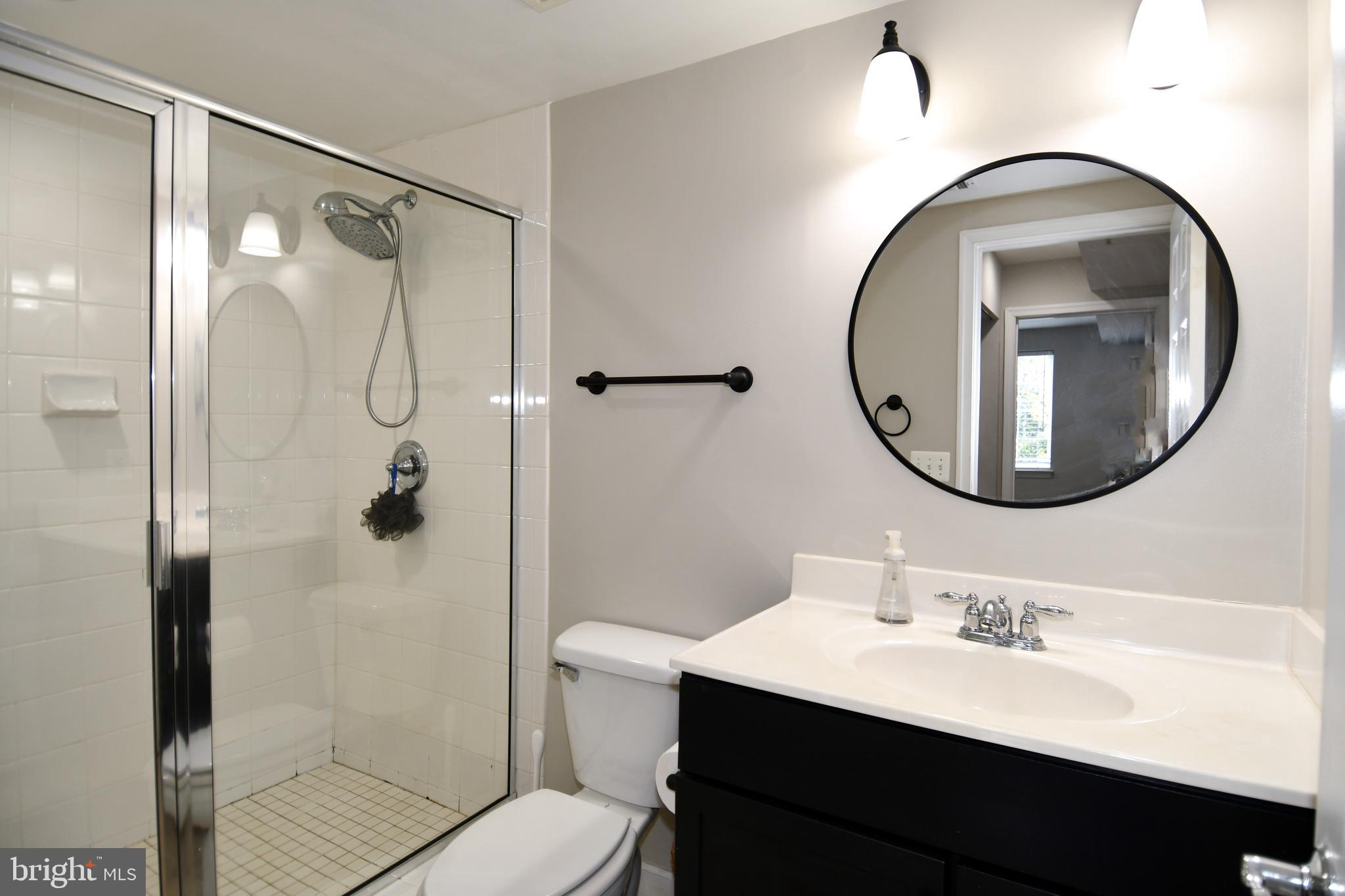 WEST VILLAGE OF SHIRLINGTON - Residential Lease