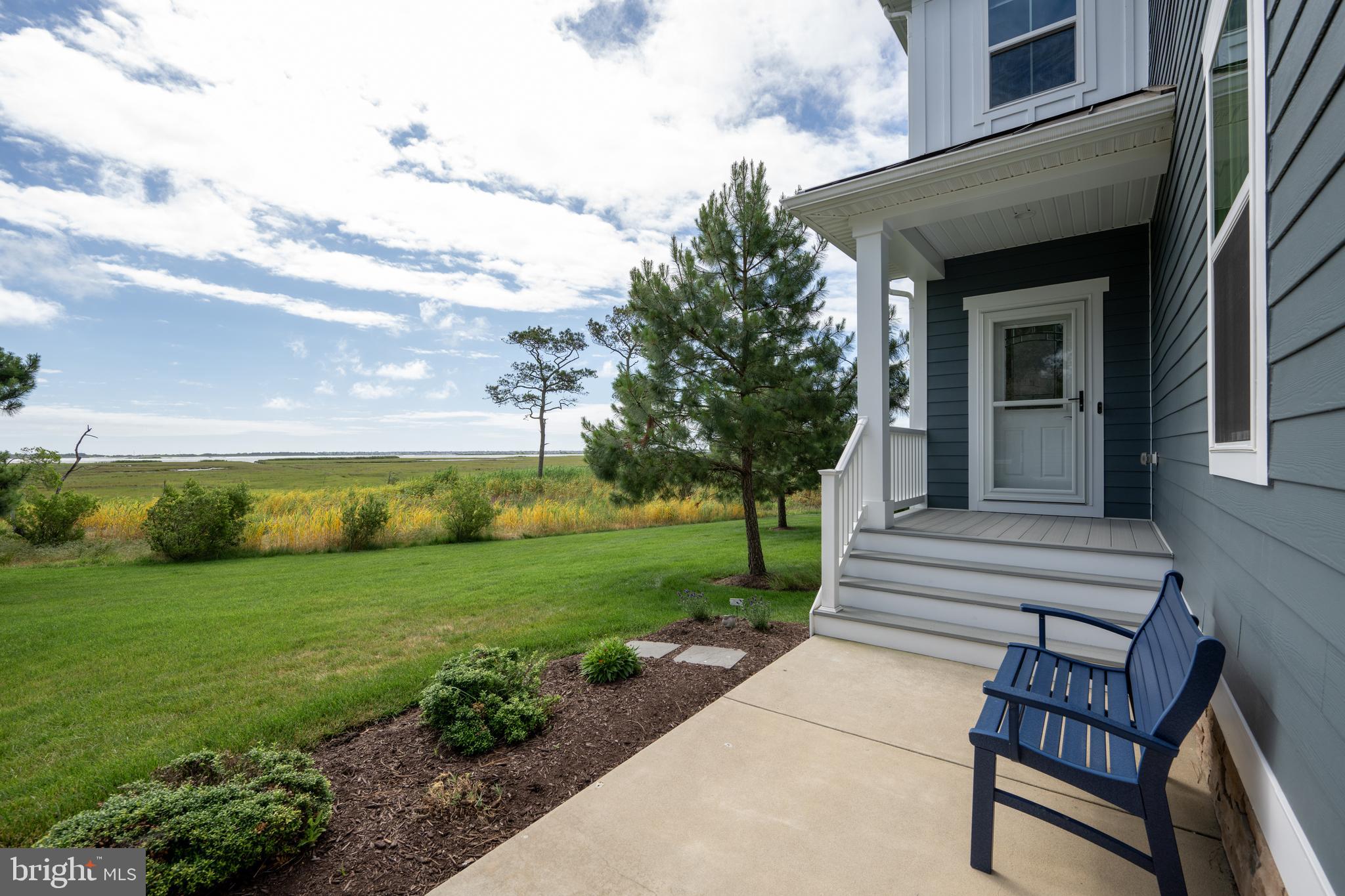 38854 POINT DRIVE