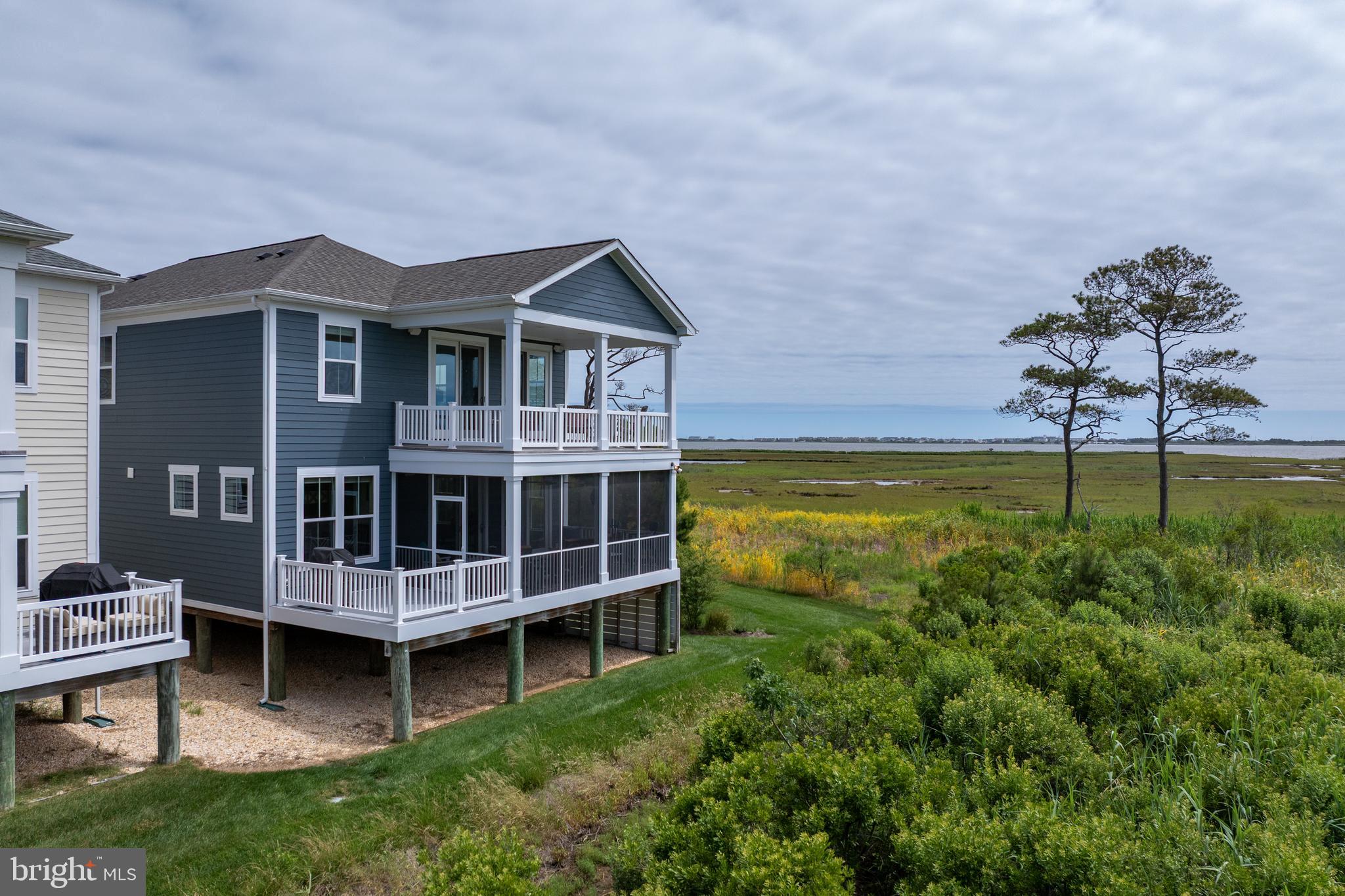 38854 POINT DRIVE