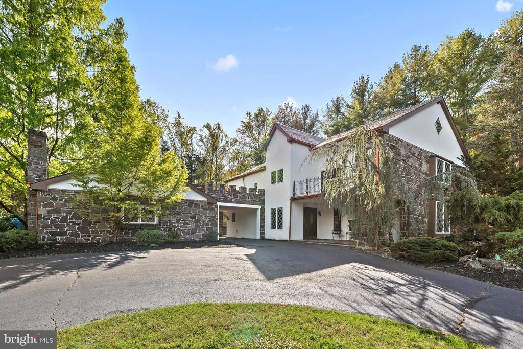 Photo of 2 Meng Road, SCHWENKSVILLE, PA 19473 (MLS # PAMC2158962)