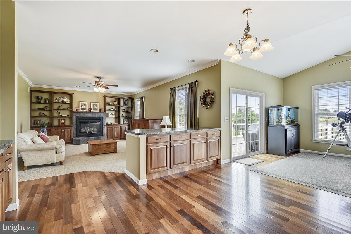 CENTENNIAL OAKS - Residential