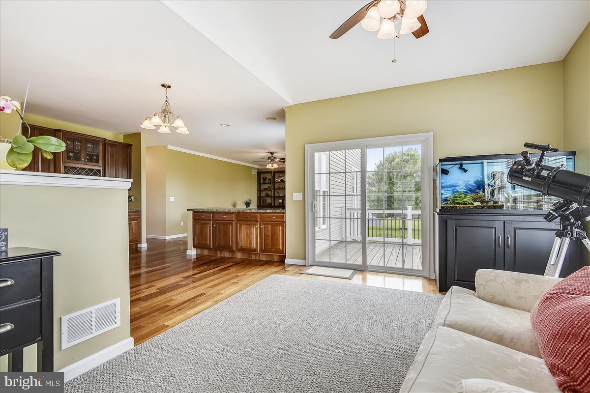 CENTENNIAL OAKS - Residential