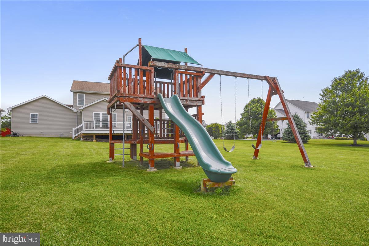 CENTENNIAL OAKS - Residential