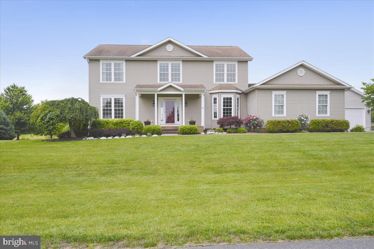 CENTENNIAL OAKS - Residential