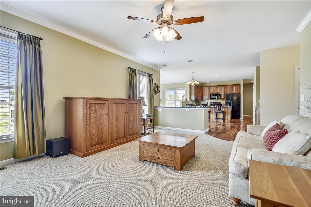 CENTENNIAL OAKS - Residential