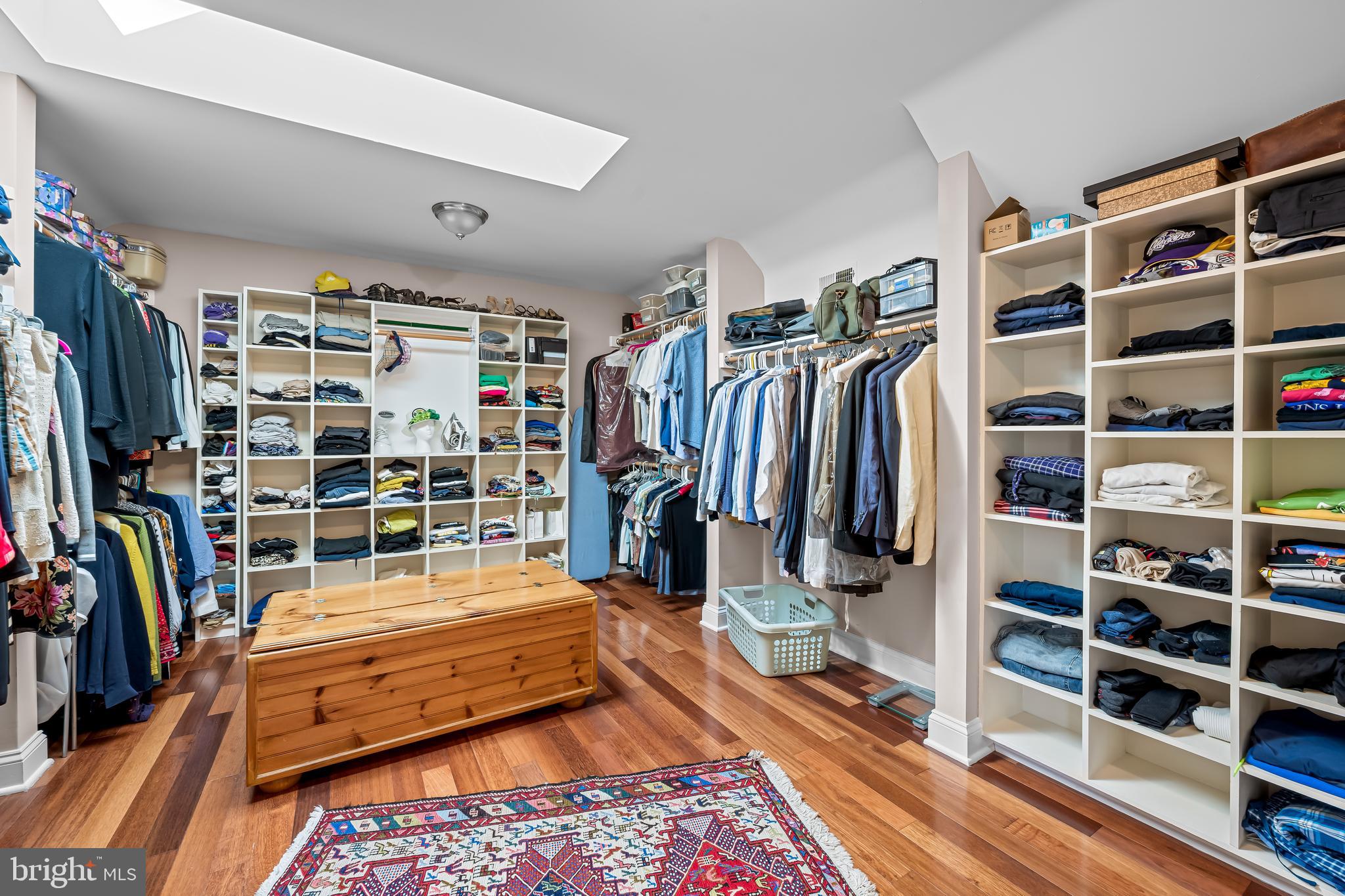 IVY HILL - Residential