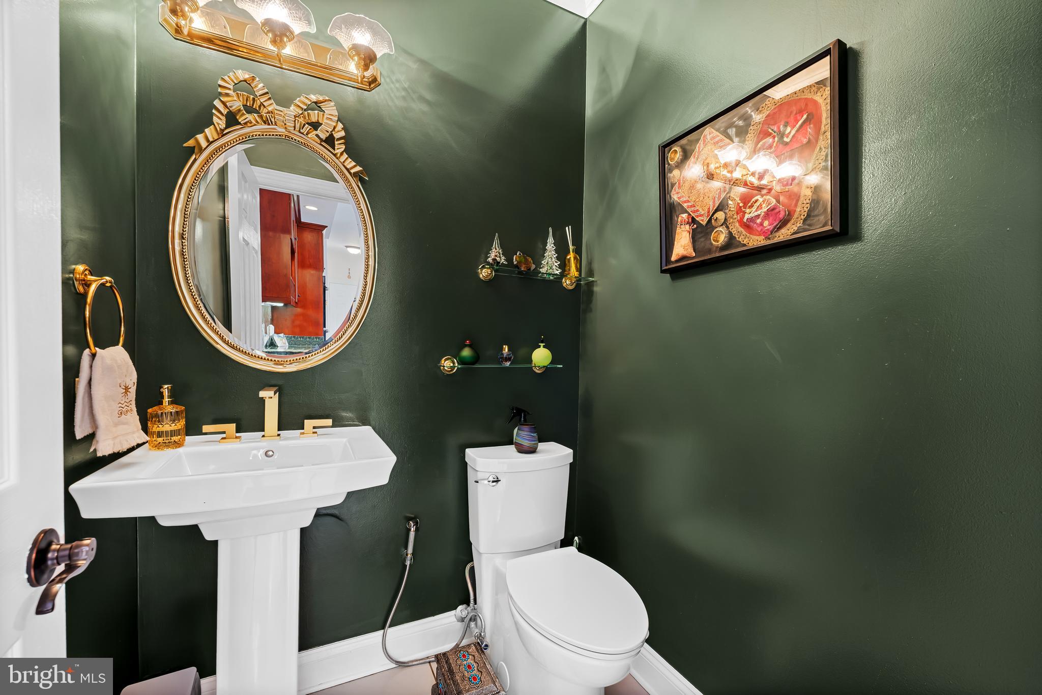 IVY HILL - Residential