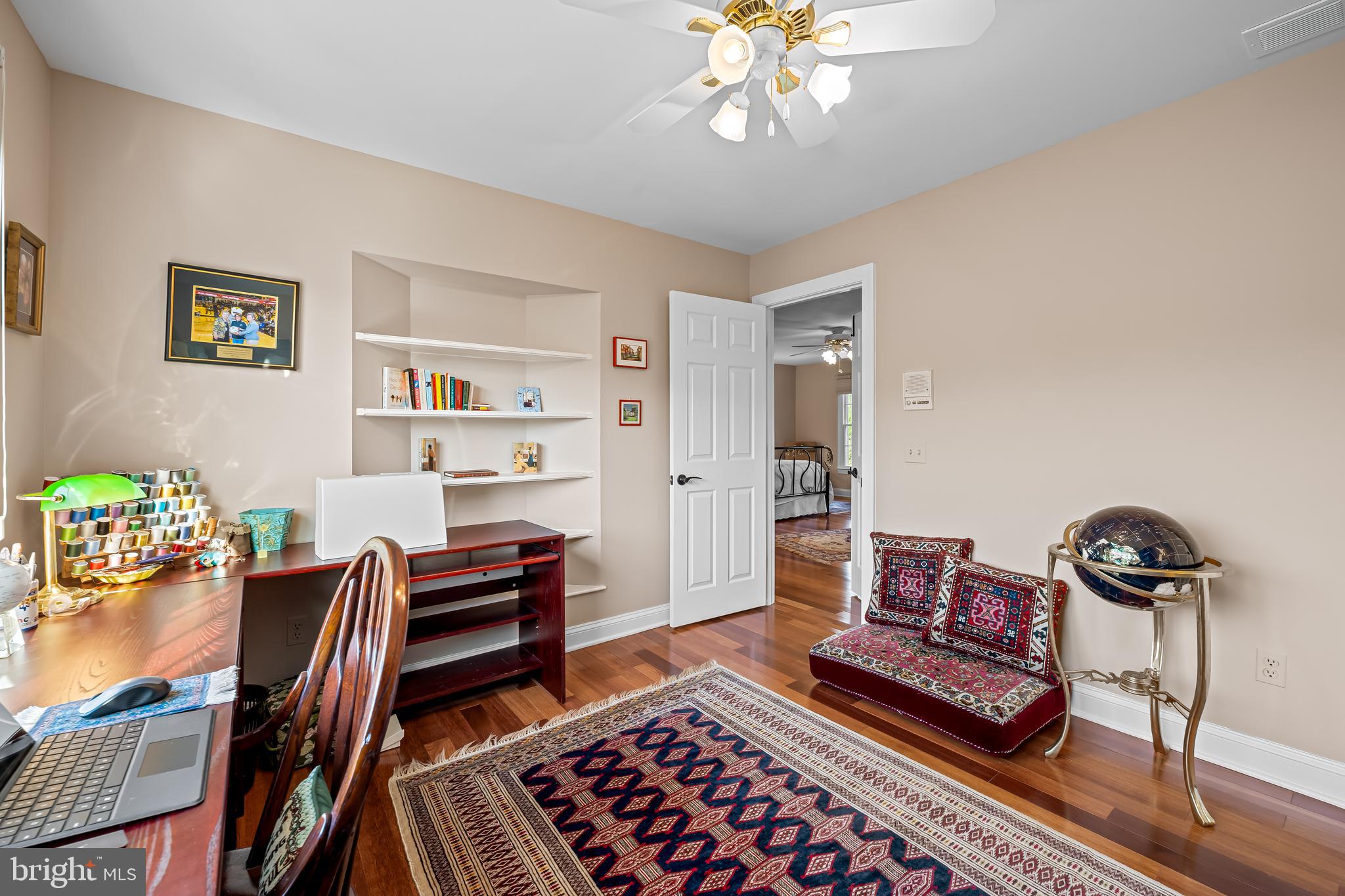 IVY HILL - Residential