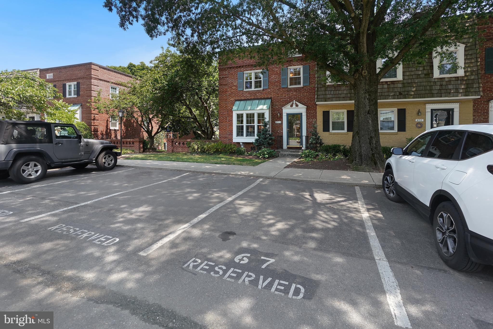 KENWOOD FOREST - Residential