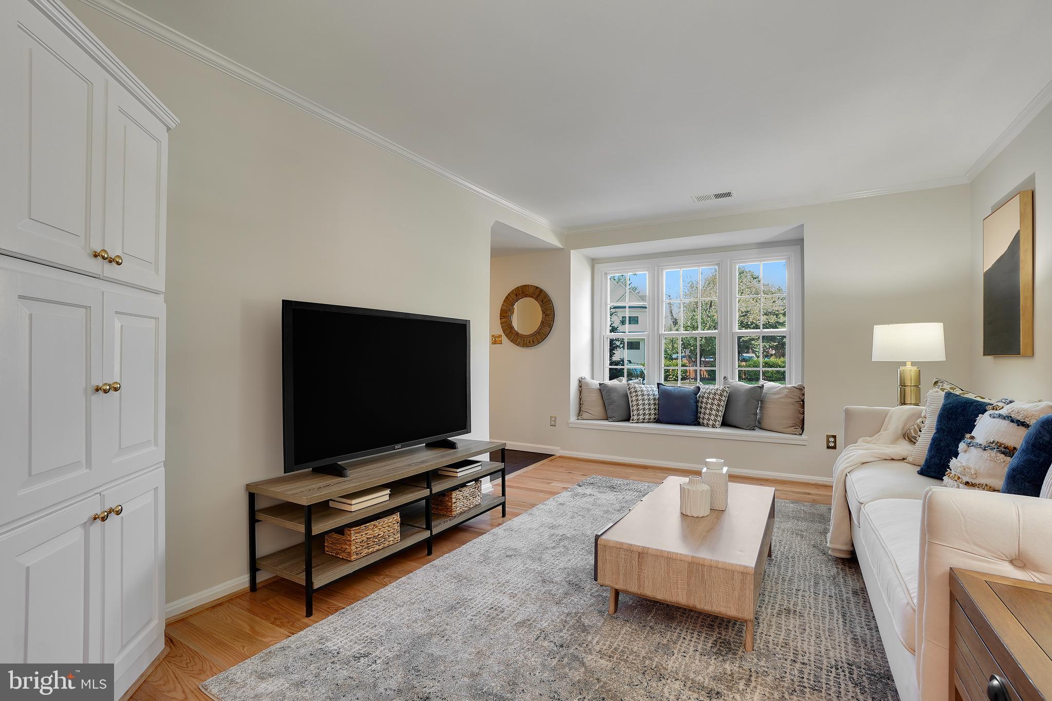 KENWOOD FOREST - Residential