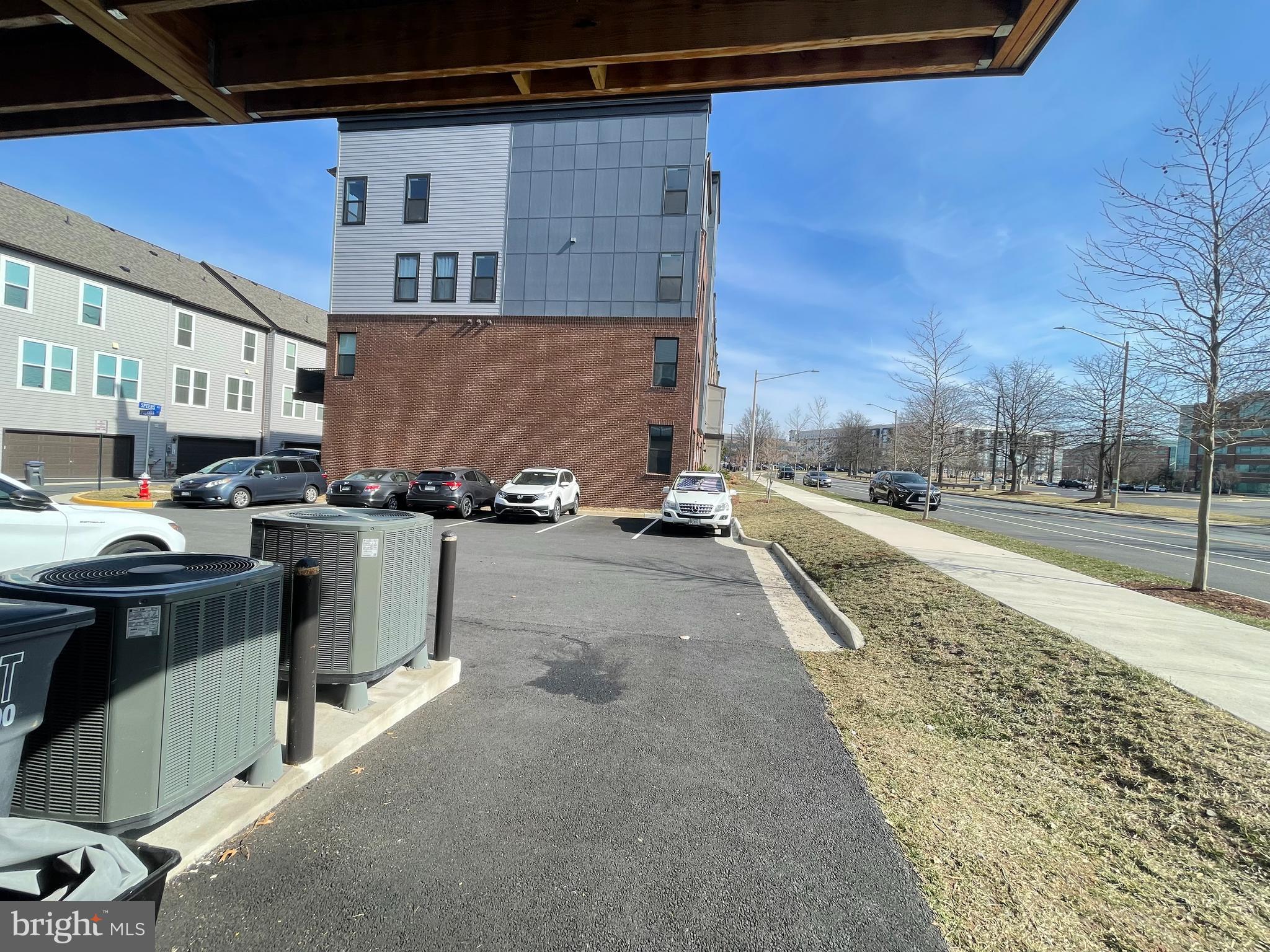 LIBERTY PARK - Residential