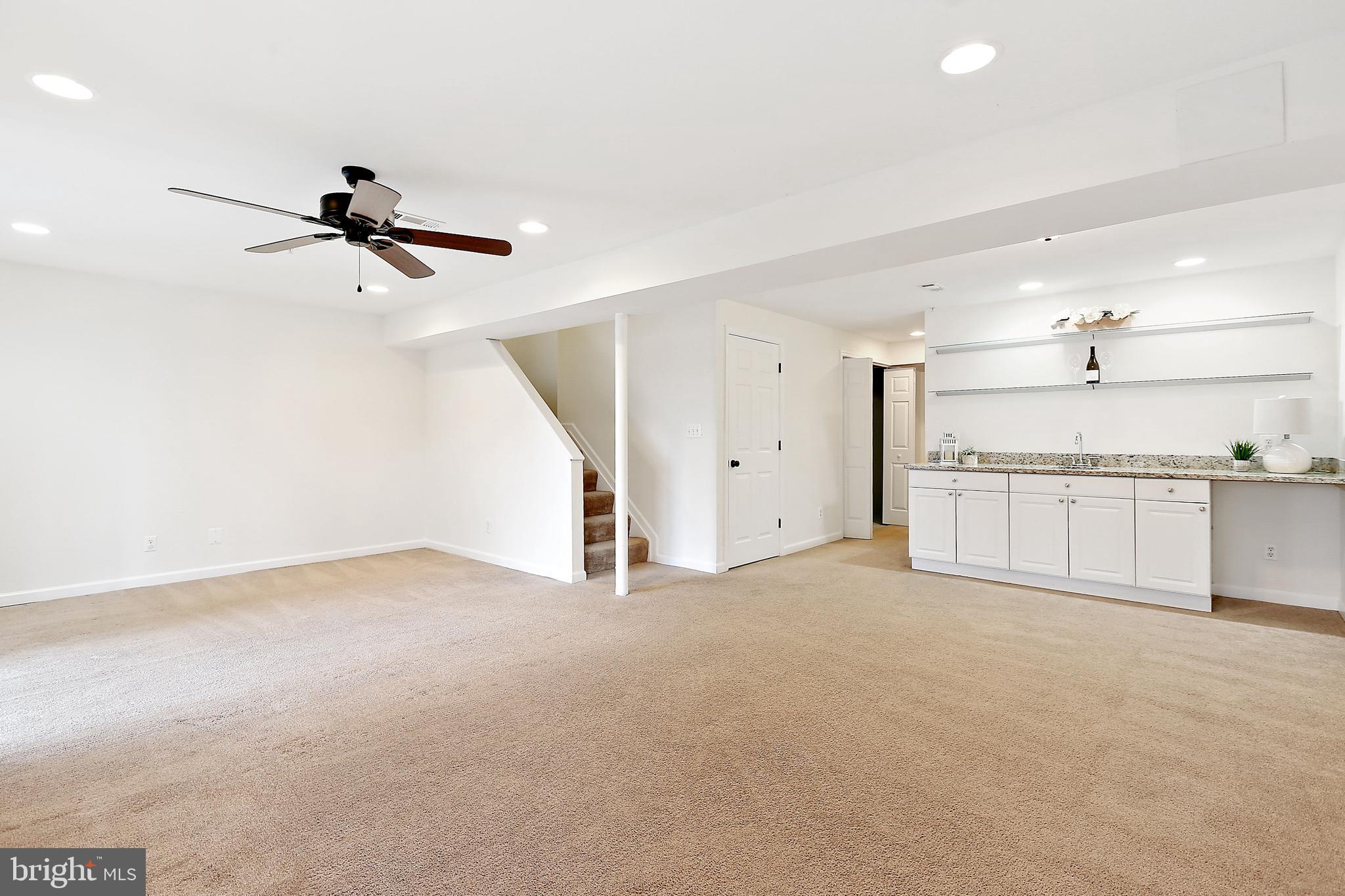 HICKORY OVERLOOK - Residential