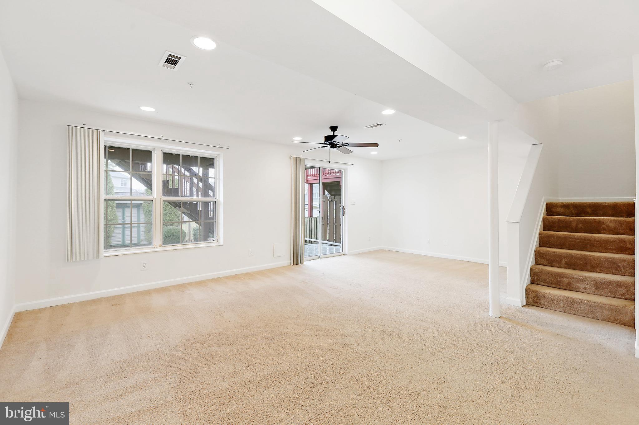 HICKORY OVERLOOK - Residential