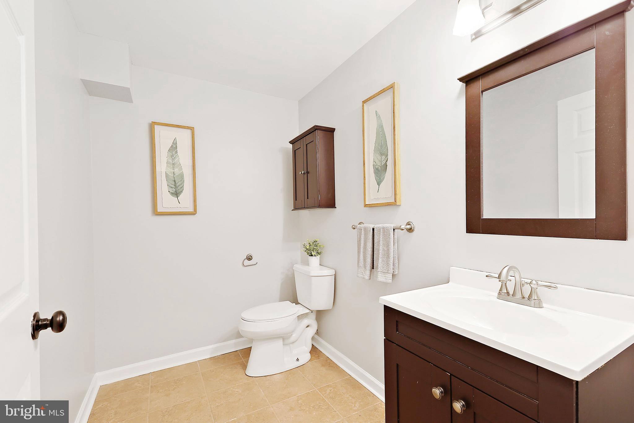 HICKORY OVERLOOK - Residential