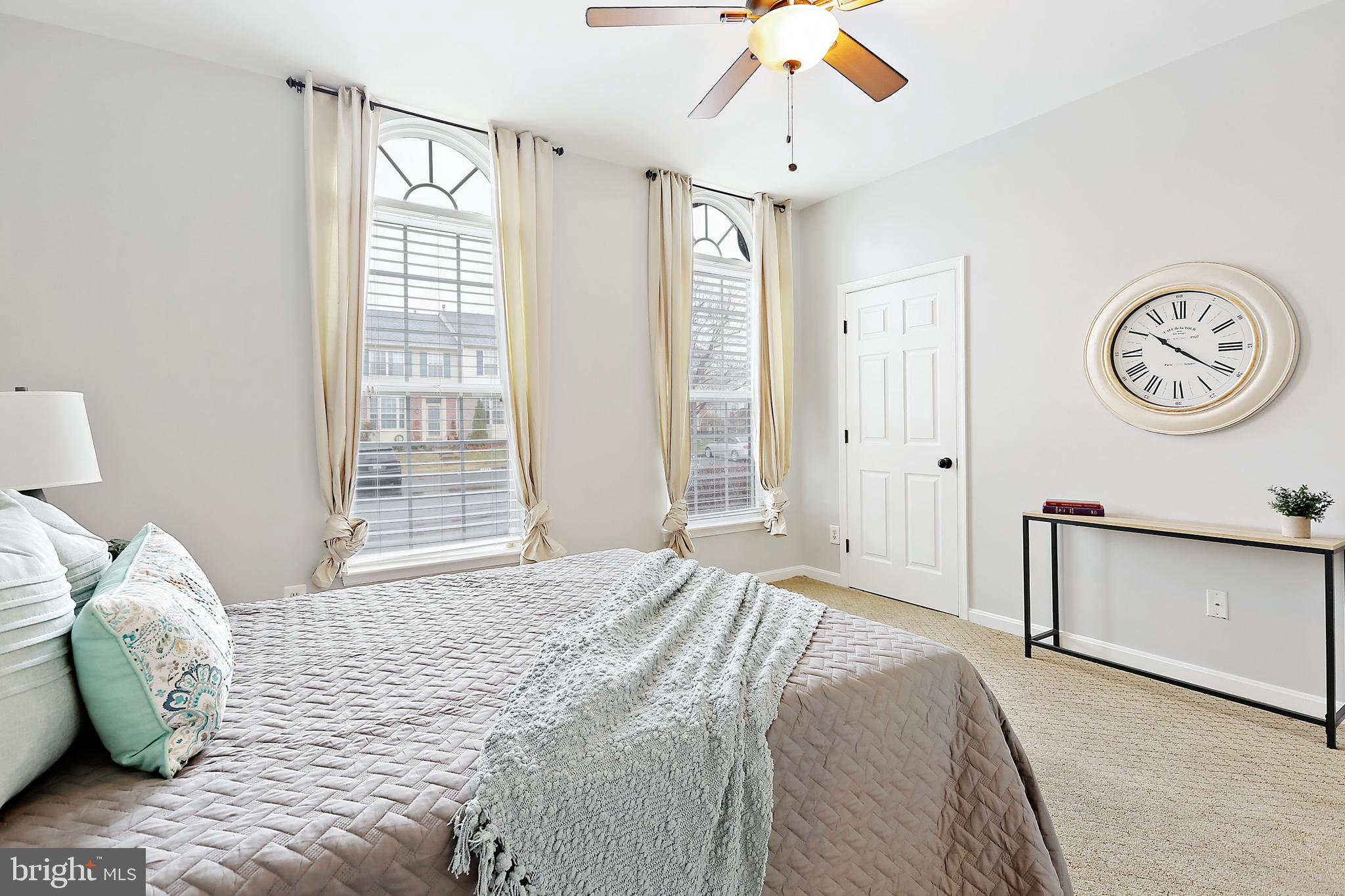 HICKORY OVERLOOK - Residential