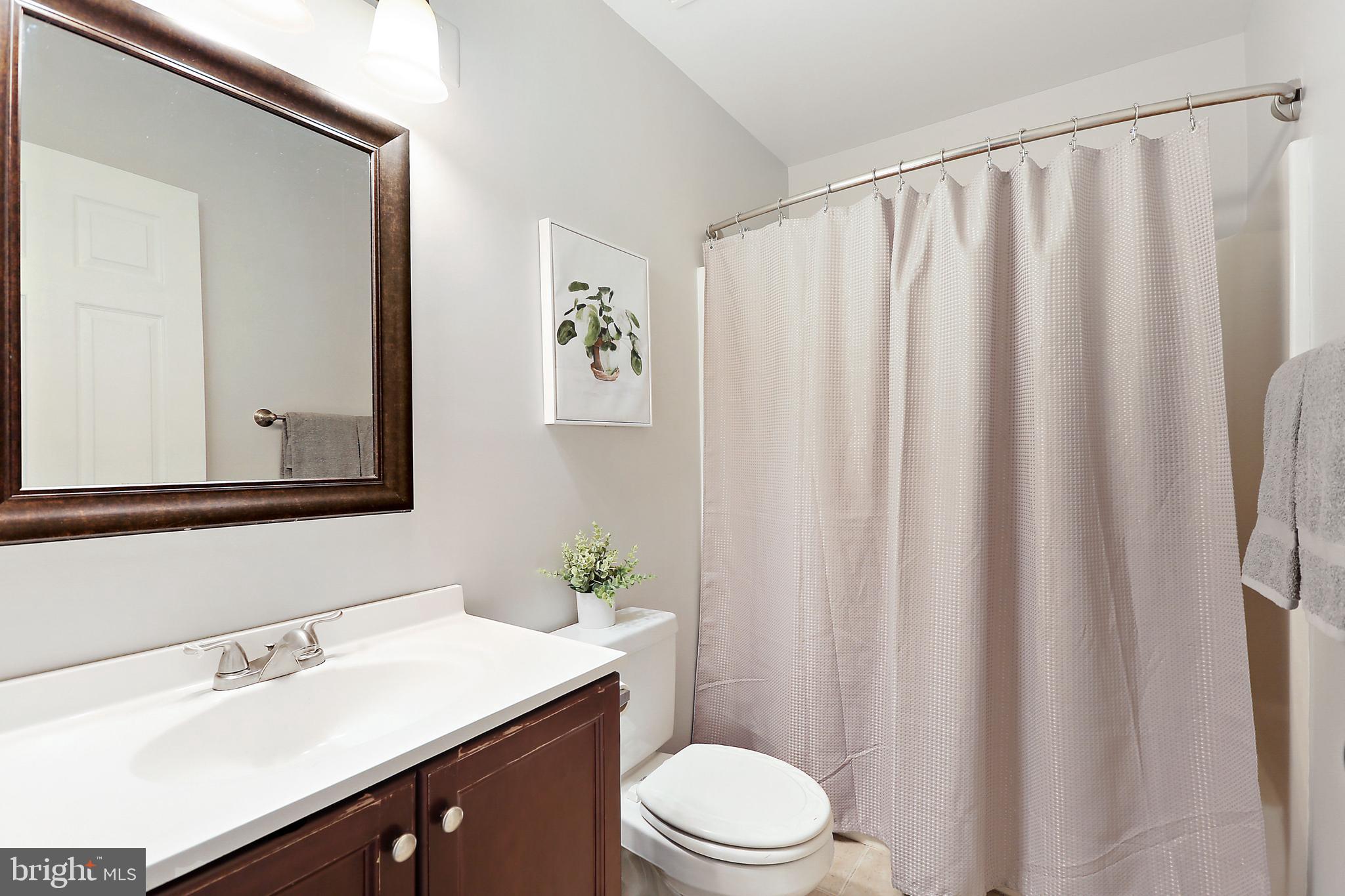 HICKORY OVERLOOK - Residential