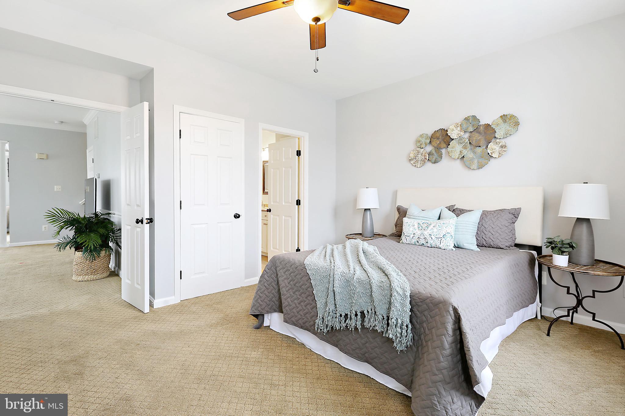 HICKORY OVERLOOK - Residential