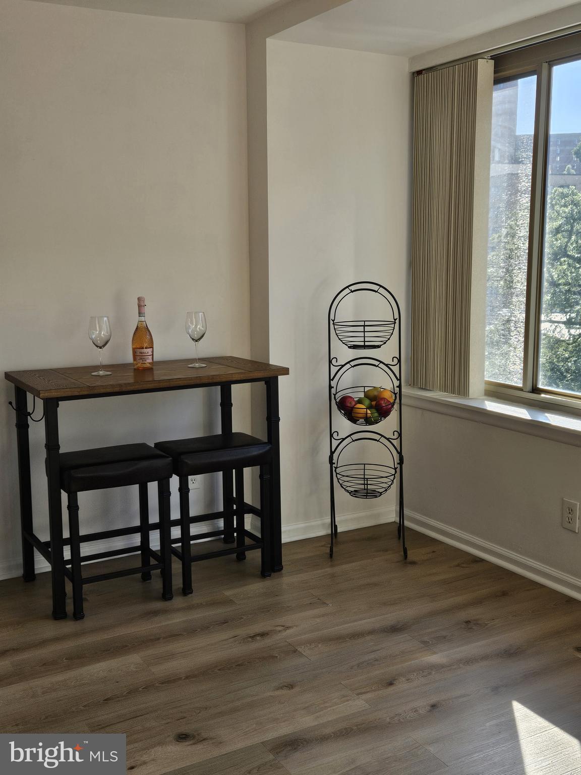 RADNOR - FORT MYER HEIGHTS - Residential