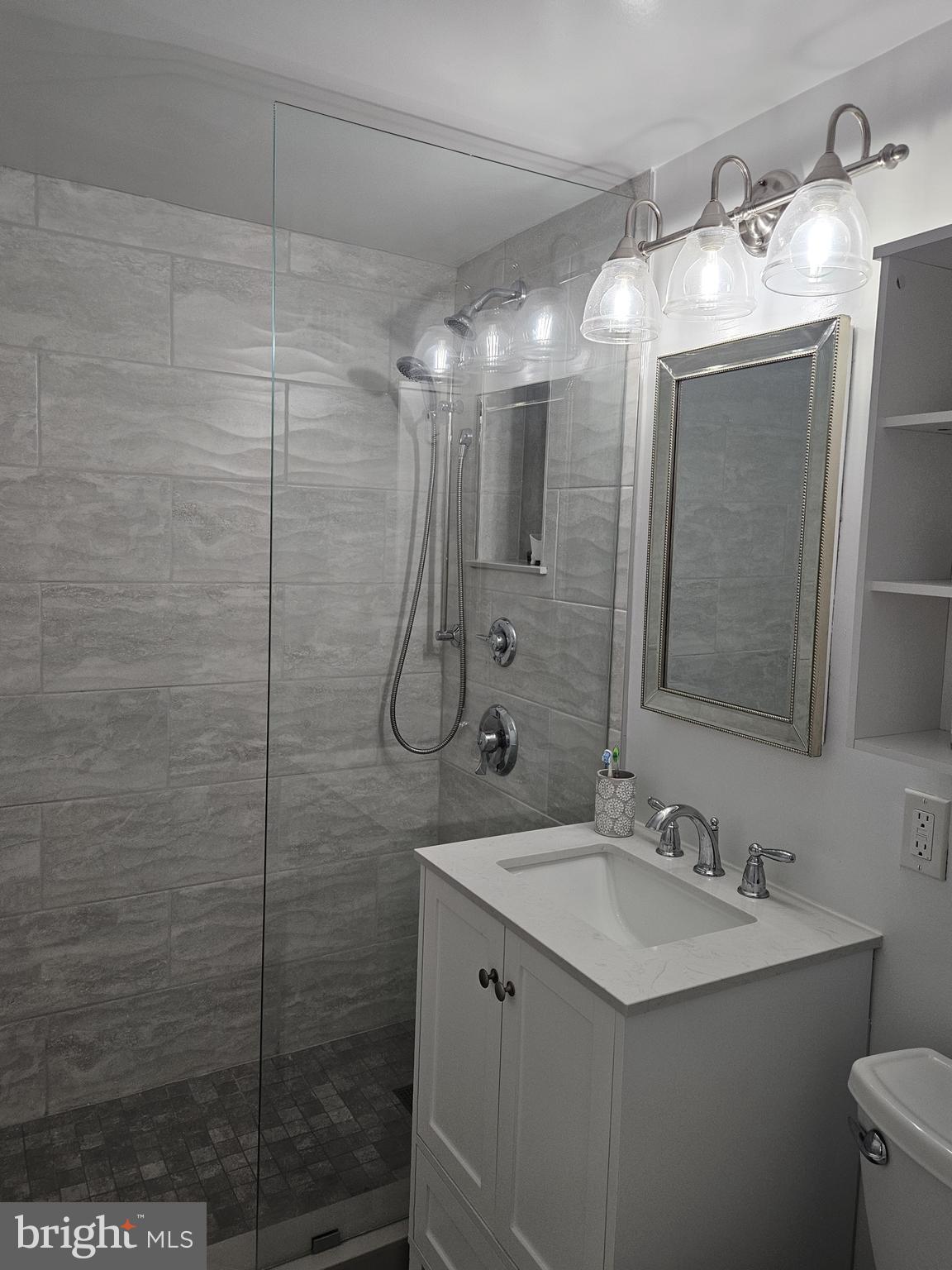 RADNOR - FORT MYER HEIGHTS - Residential