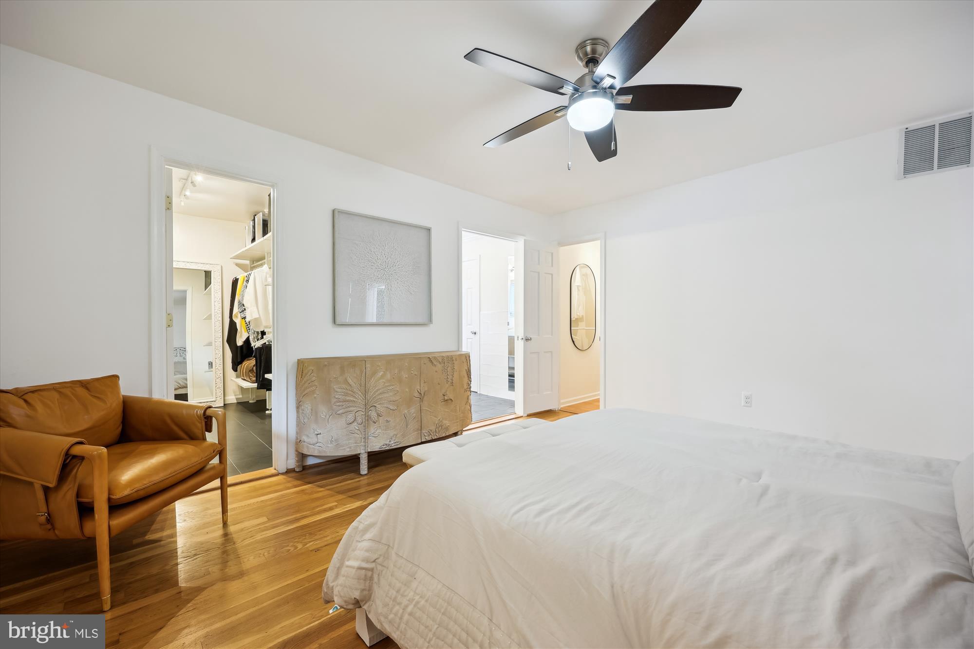 REGENCY ESTATES - Residential