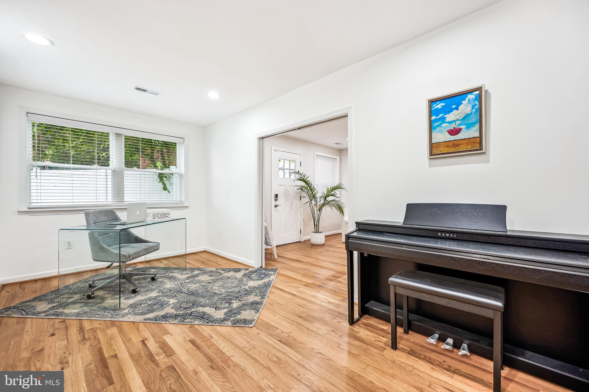 REGENCY ESTATES - Residential