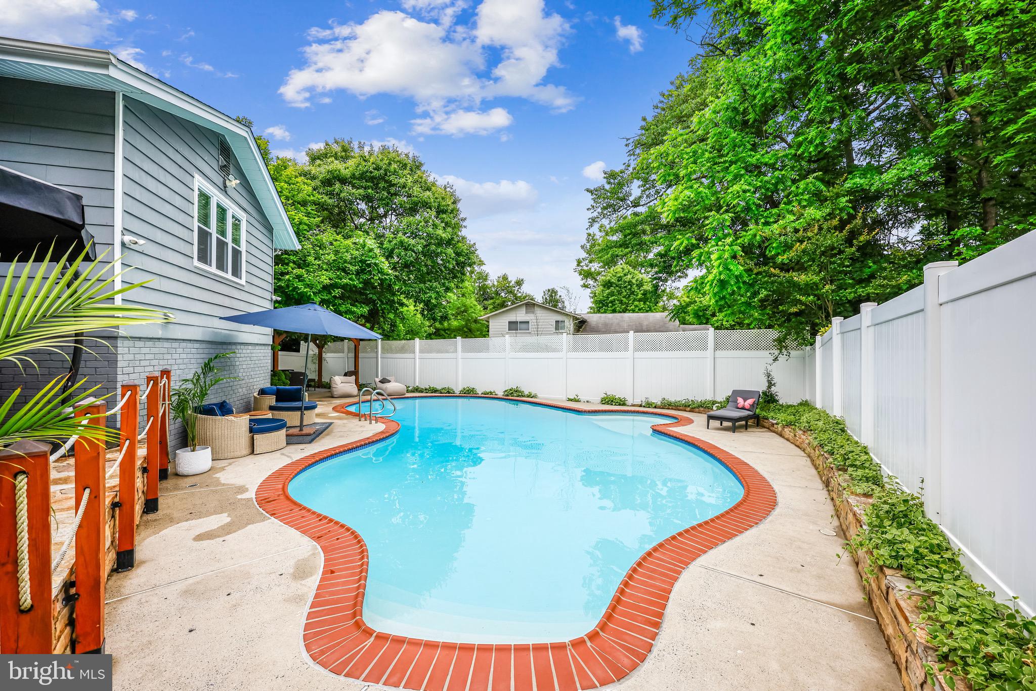 REGENCY ESTATES - Residential