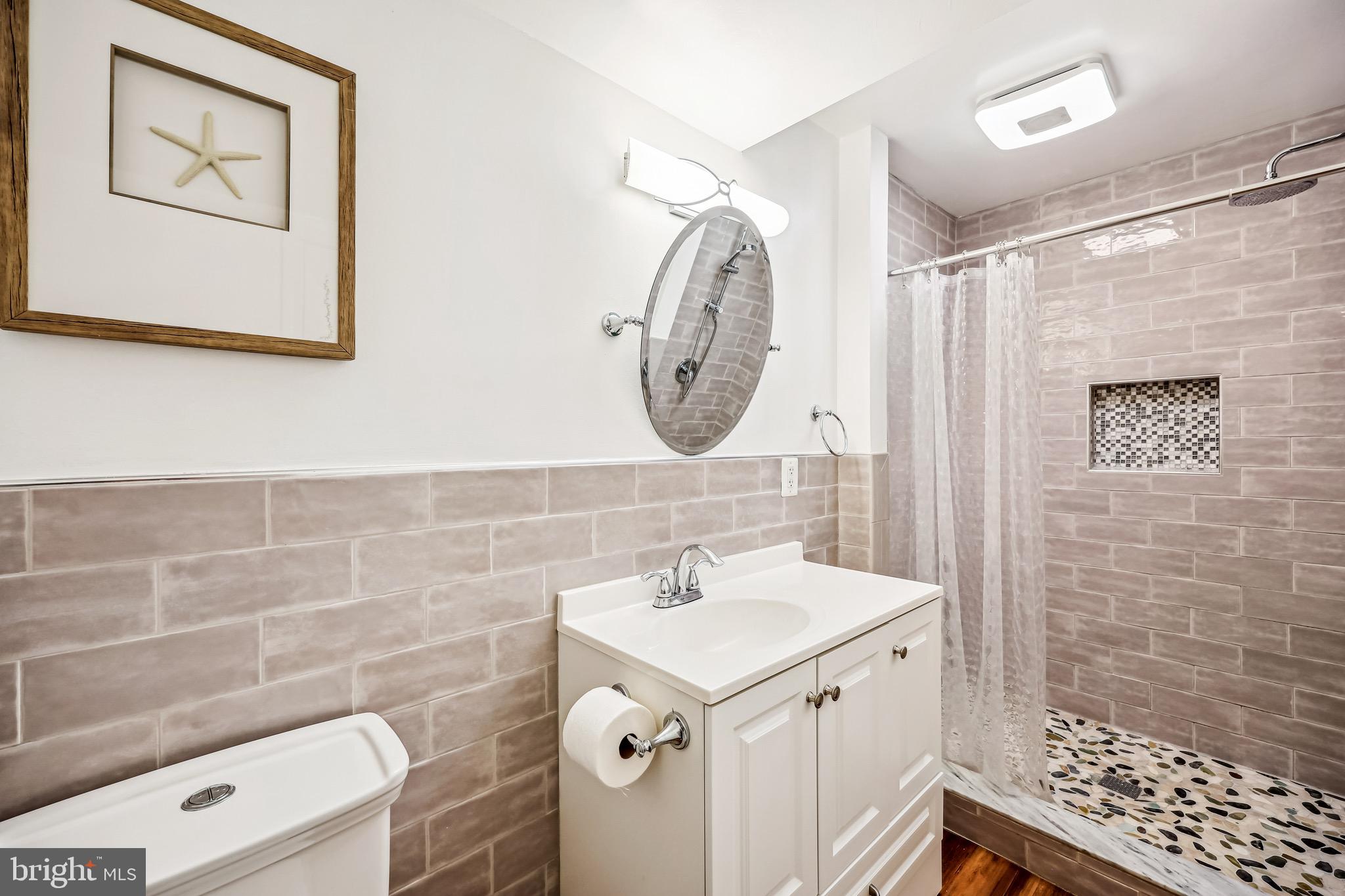 REGENCY ESTATES - Residential