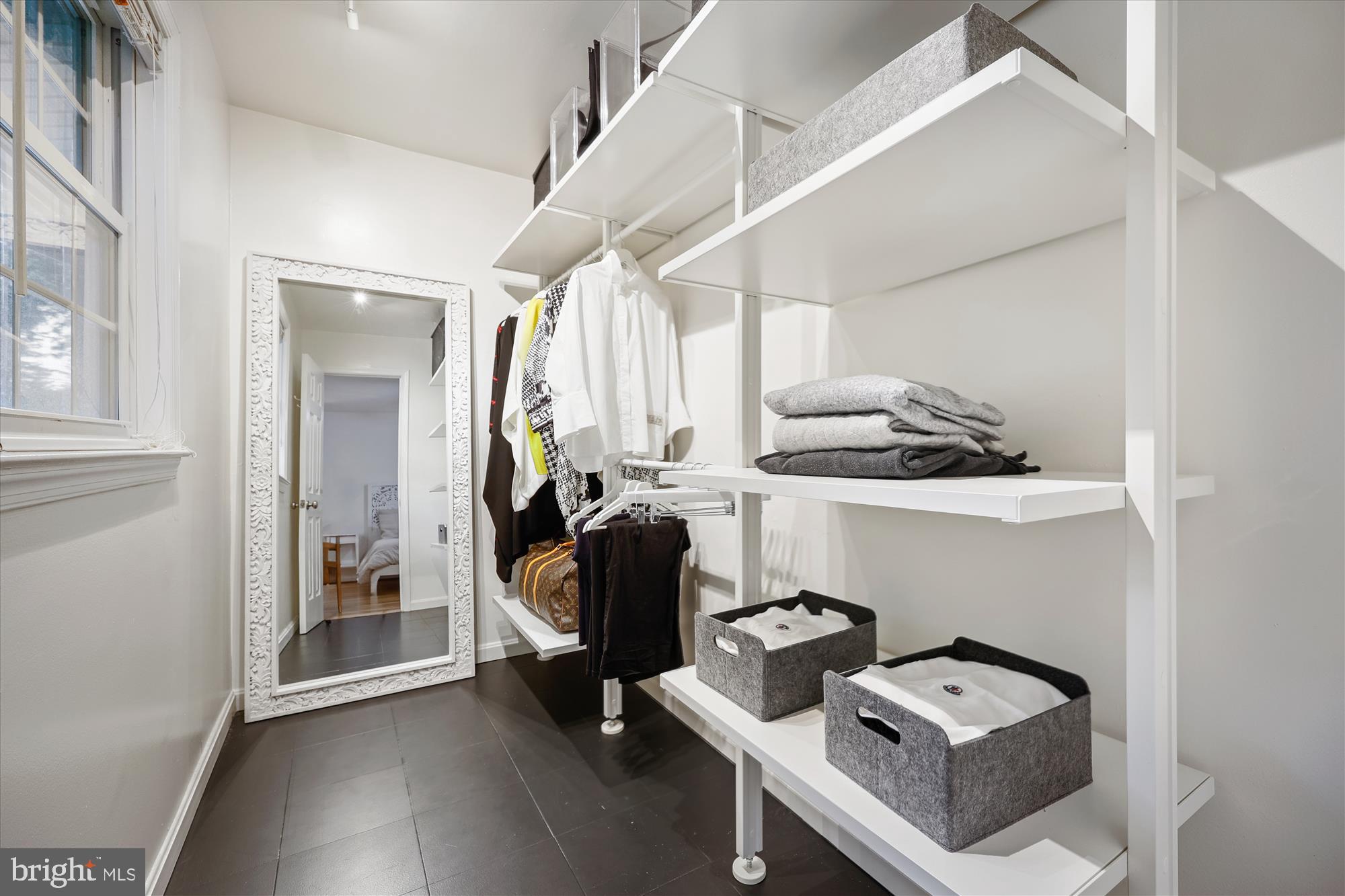 REGENCY ESTATES - Residential