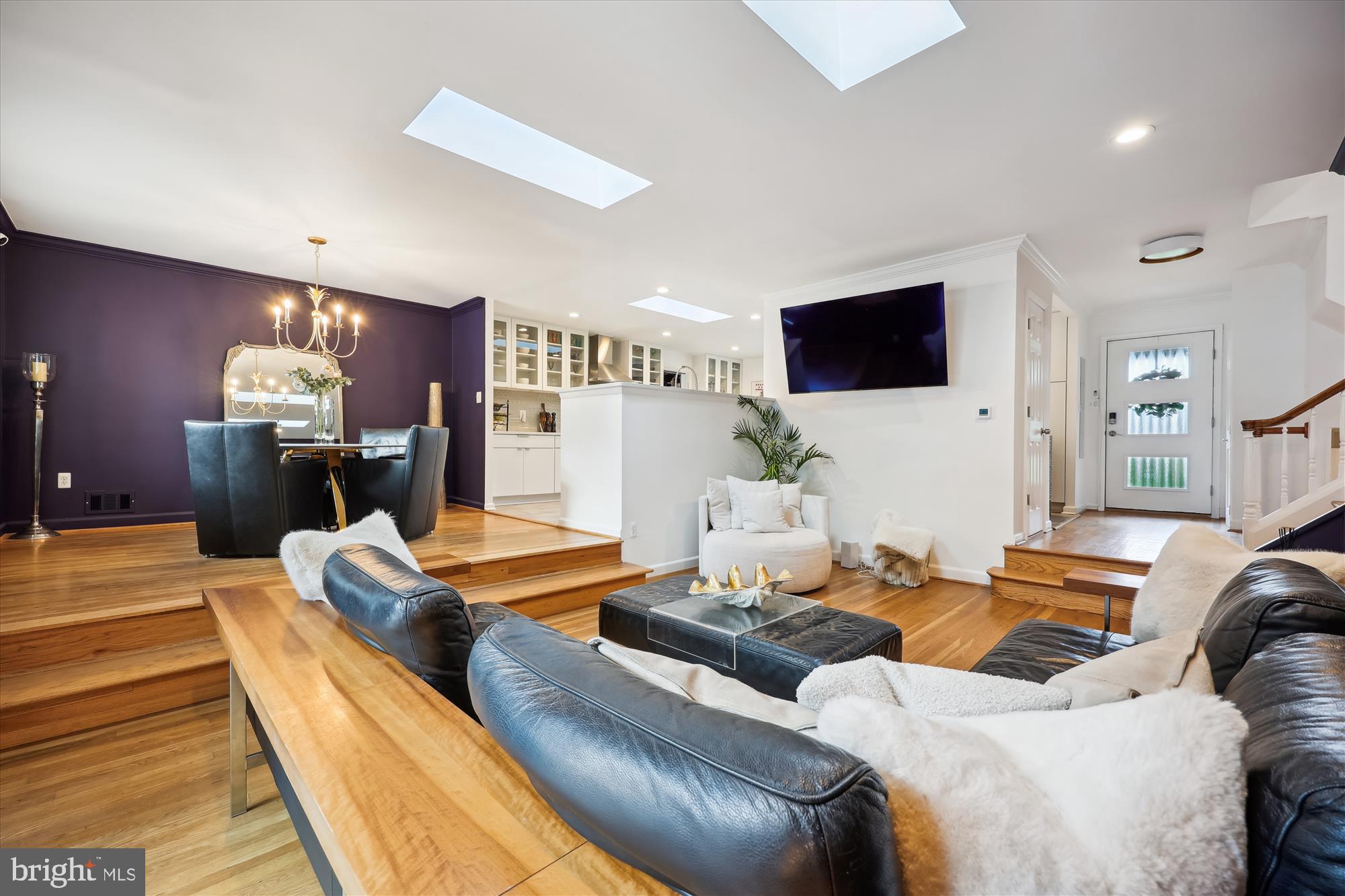 REGENCY ESTATES - Residential