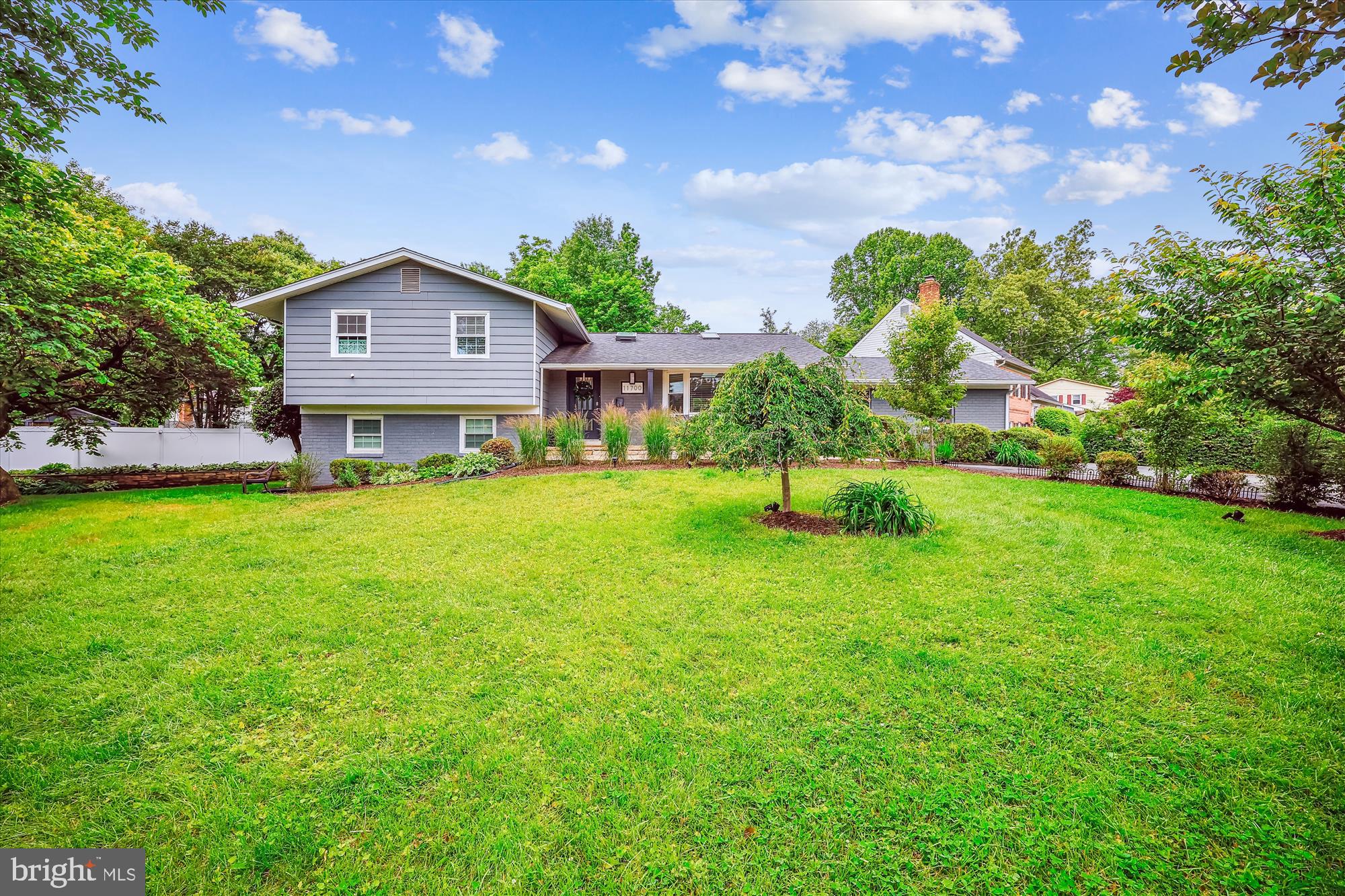 11700 SEVEN LOCKS ROAD