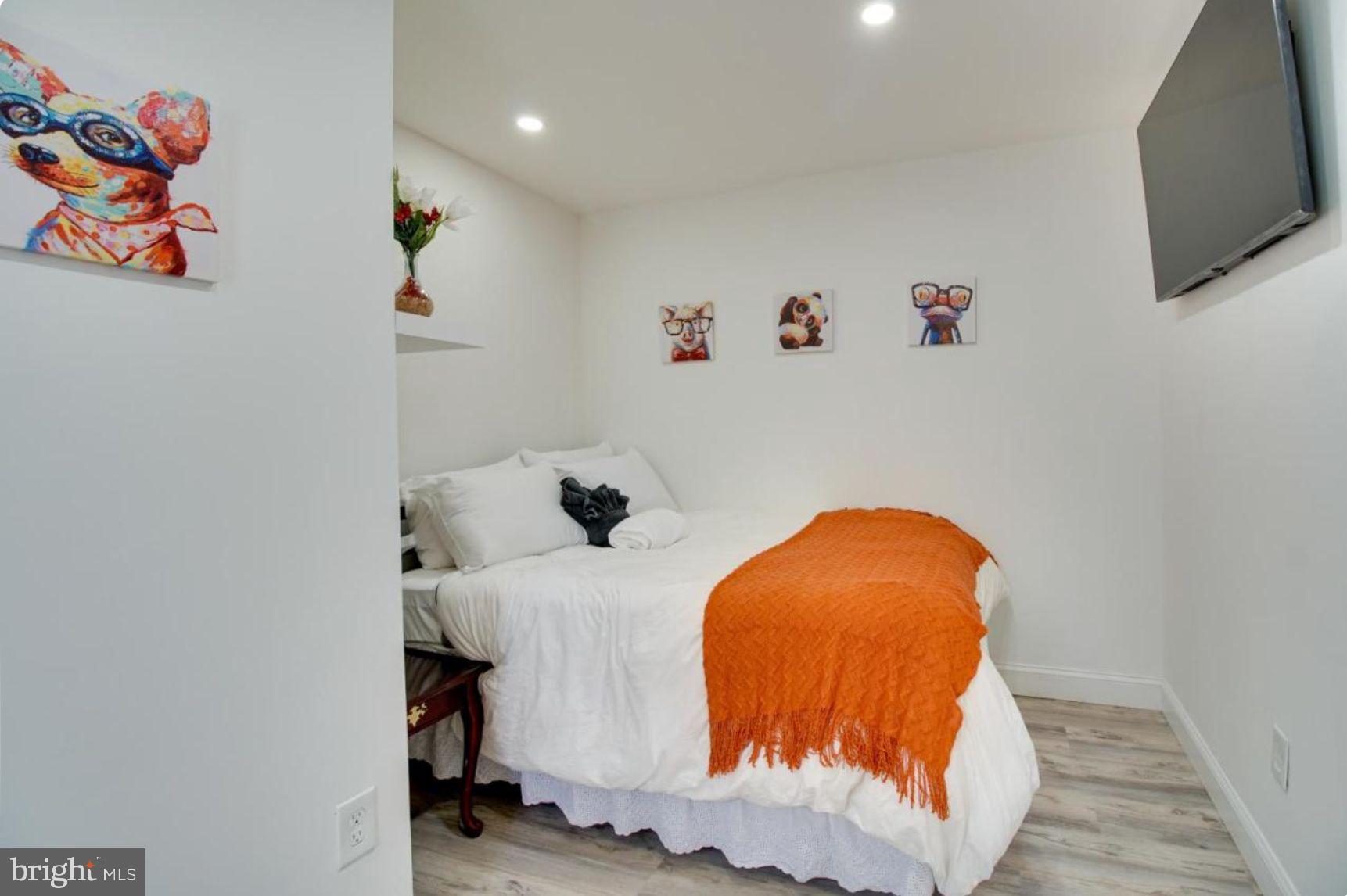 FOREST HEIGHTS - Residential