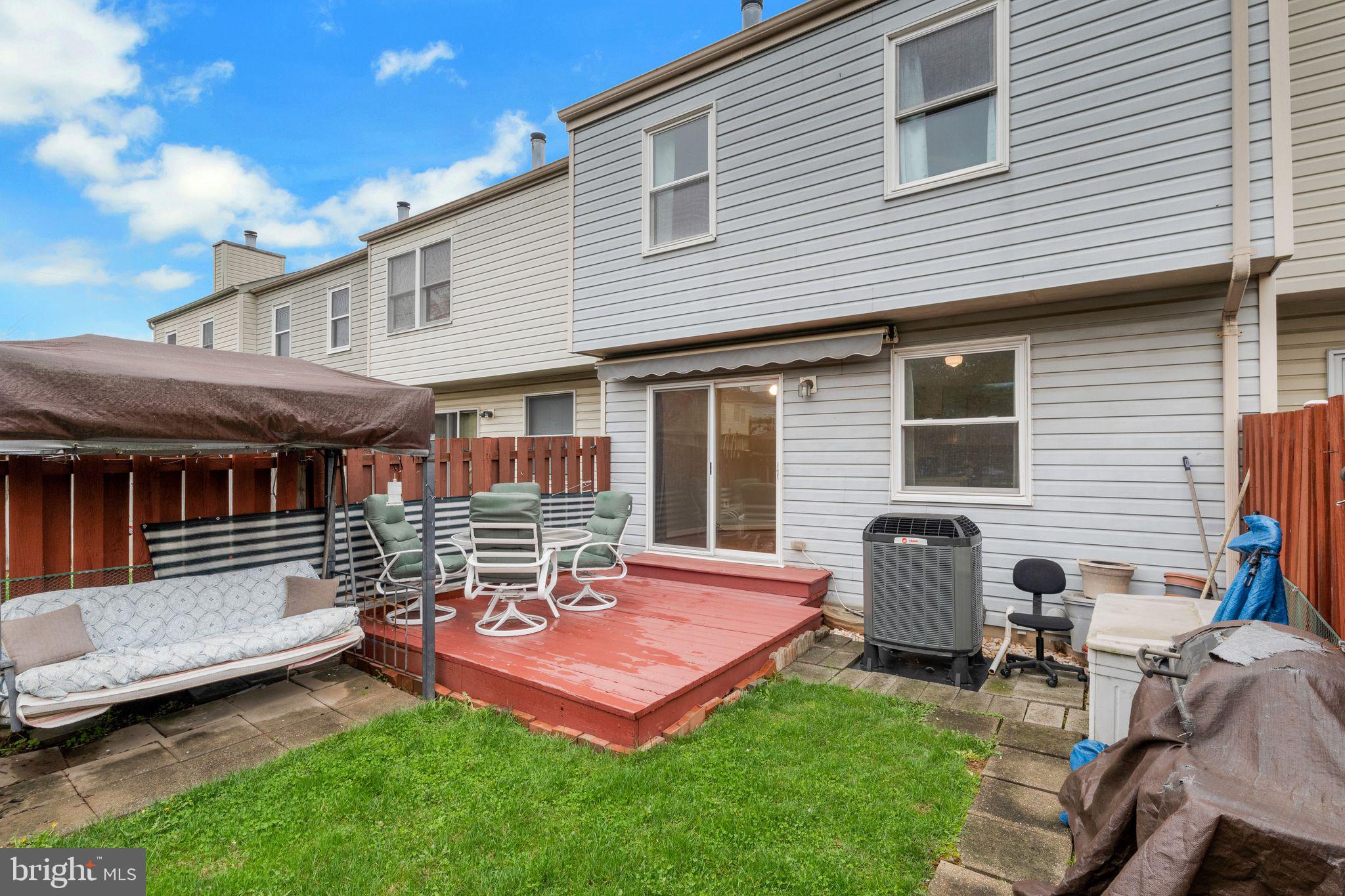 BALLENGER CREEK MEADOWS - Residential