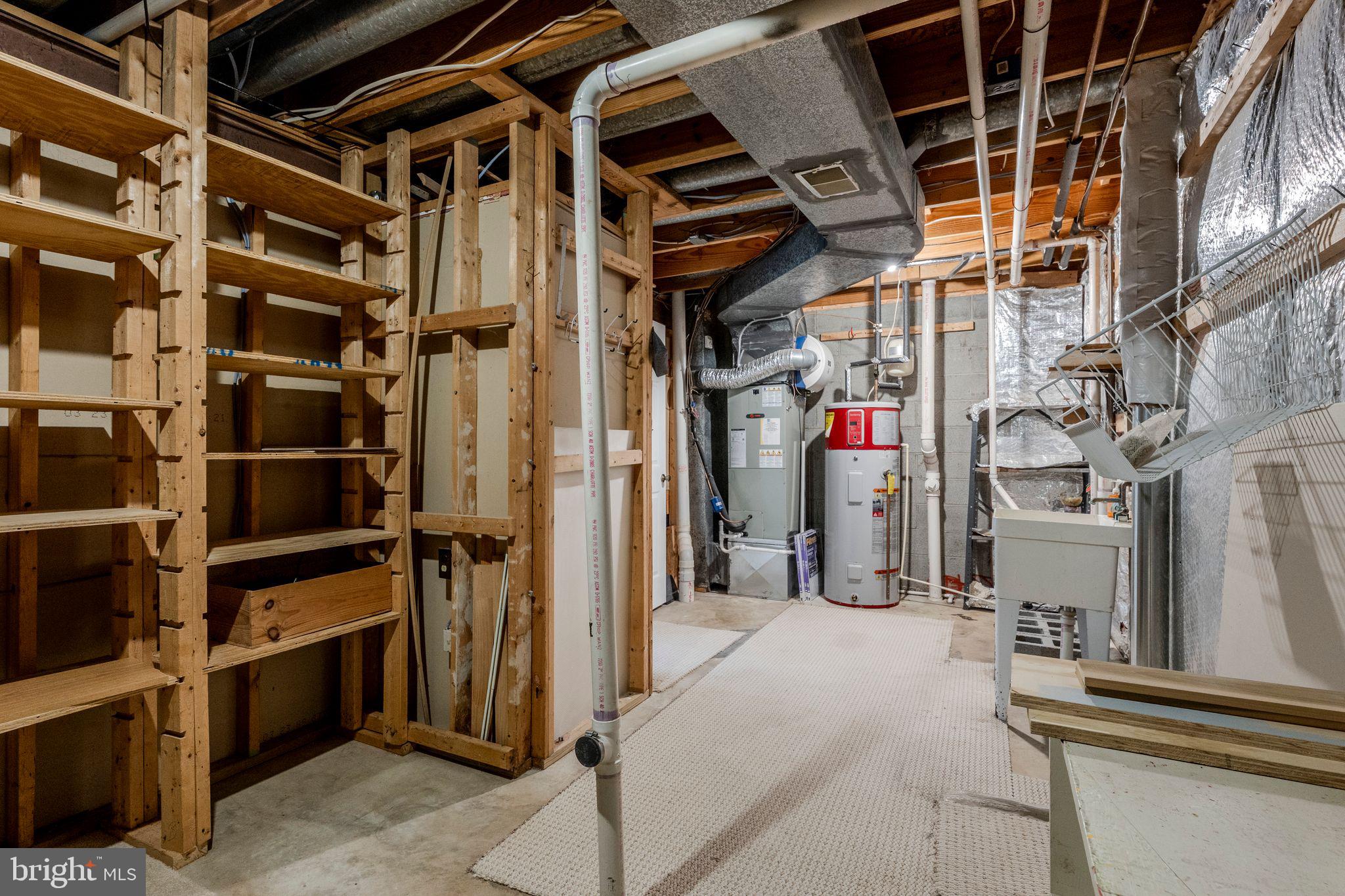 BALLENGER CREEK MEADOWS - Residential