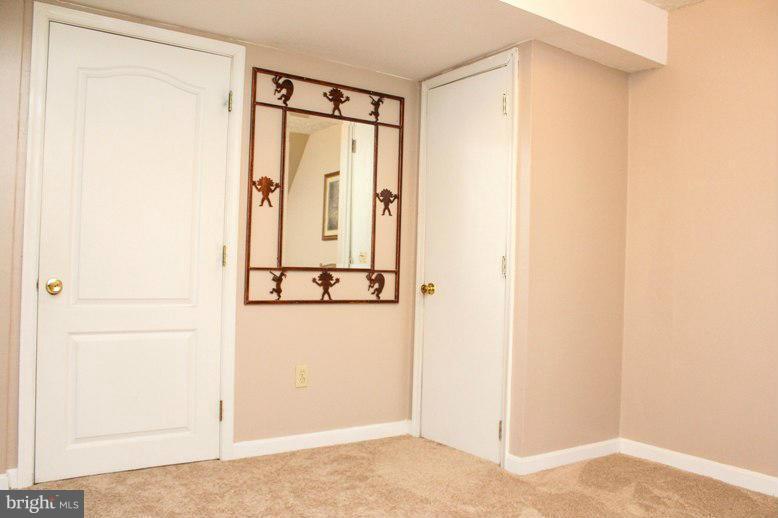 SHADY DALE - Residential