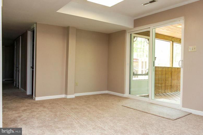 SHADY DALE - Residential