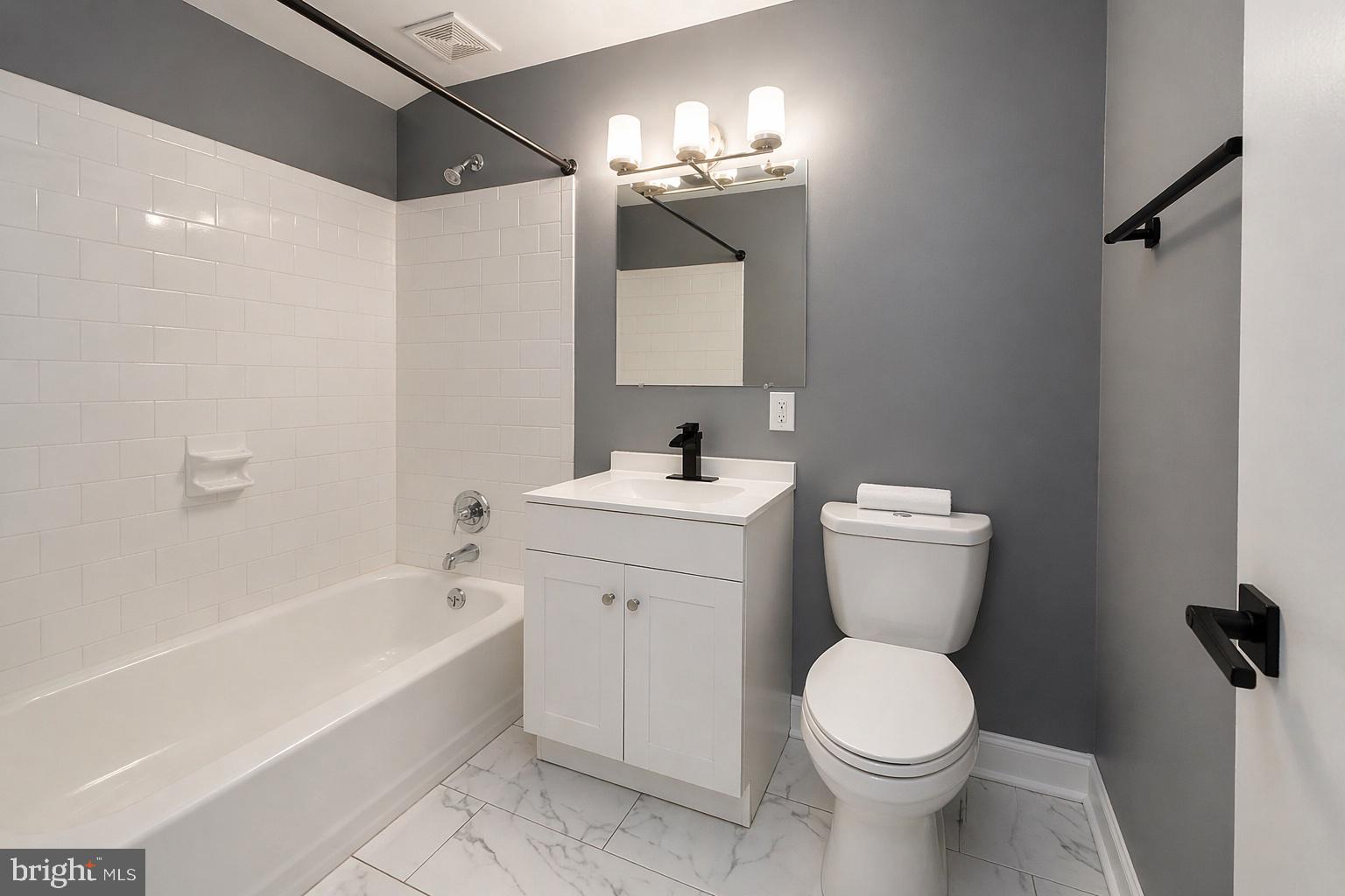 STONEGATE - Residential