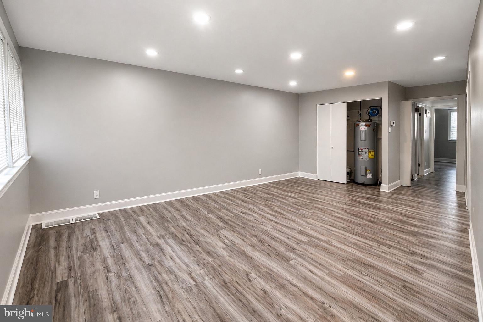 STONEGATE - Residential