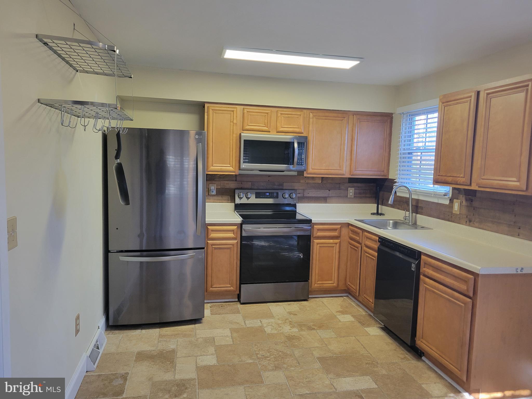 GREEN HAVEN - Residential Lease