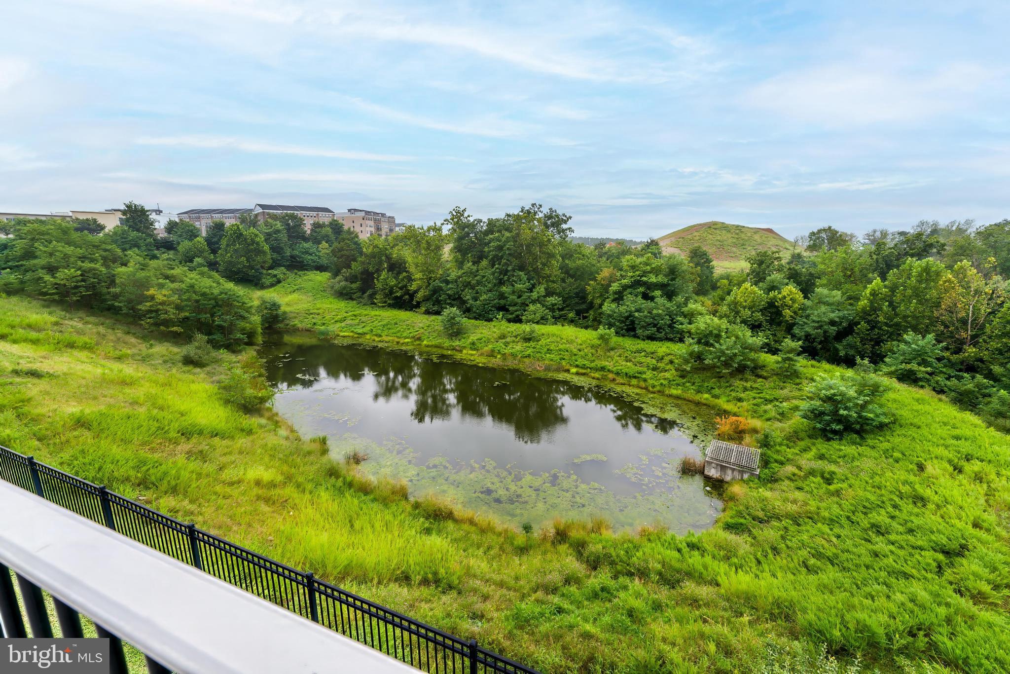 GOOSE CREEK VILLAGE NORTH - Residential Lease