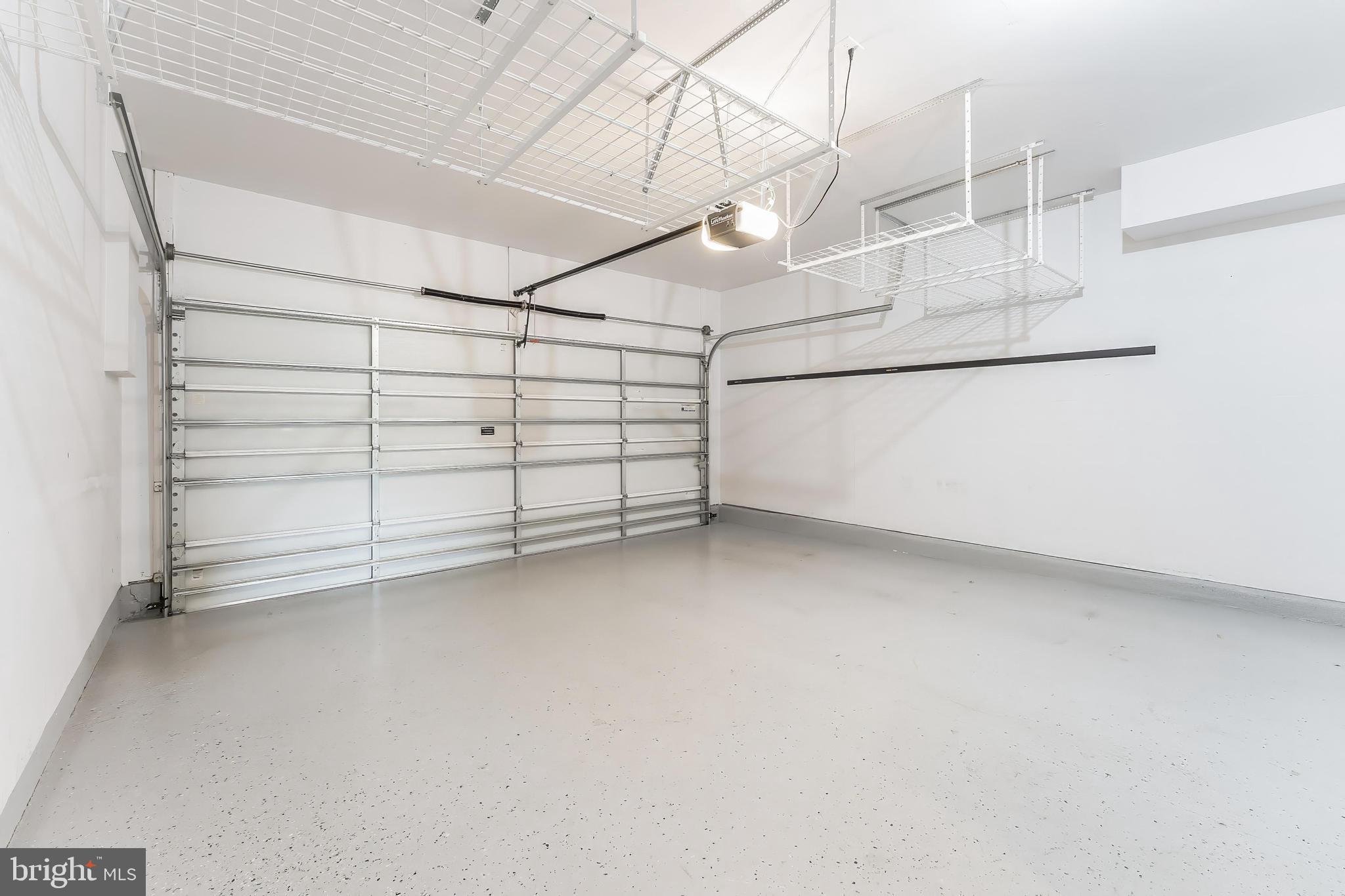 GOOSE CREEK VILLAGE NORTH - Residential Lease