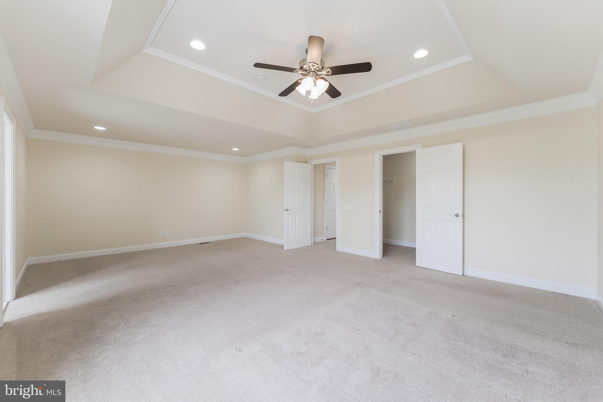 GOOSE CREEK VILLAGE NORTH - Residential Lease