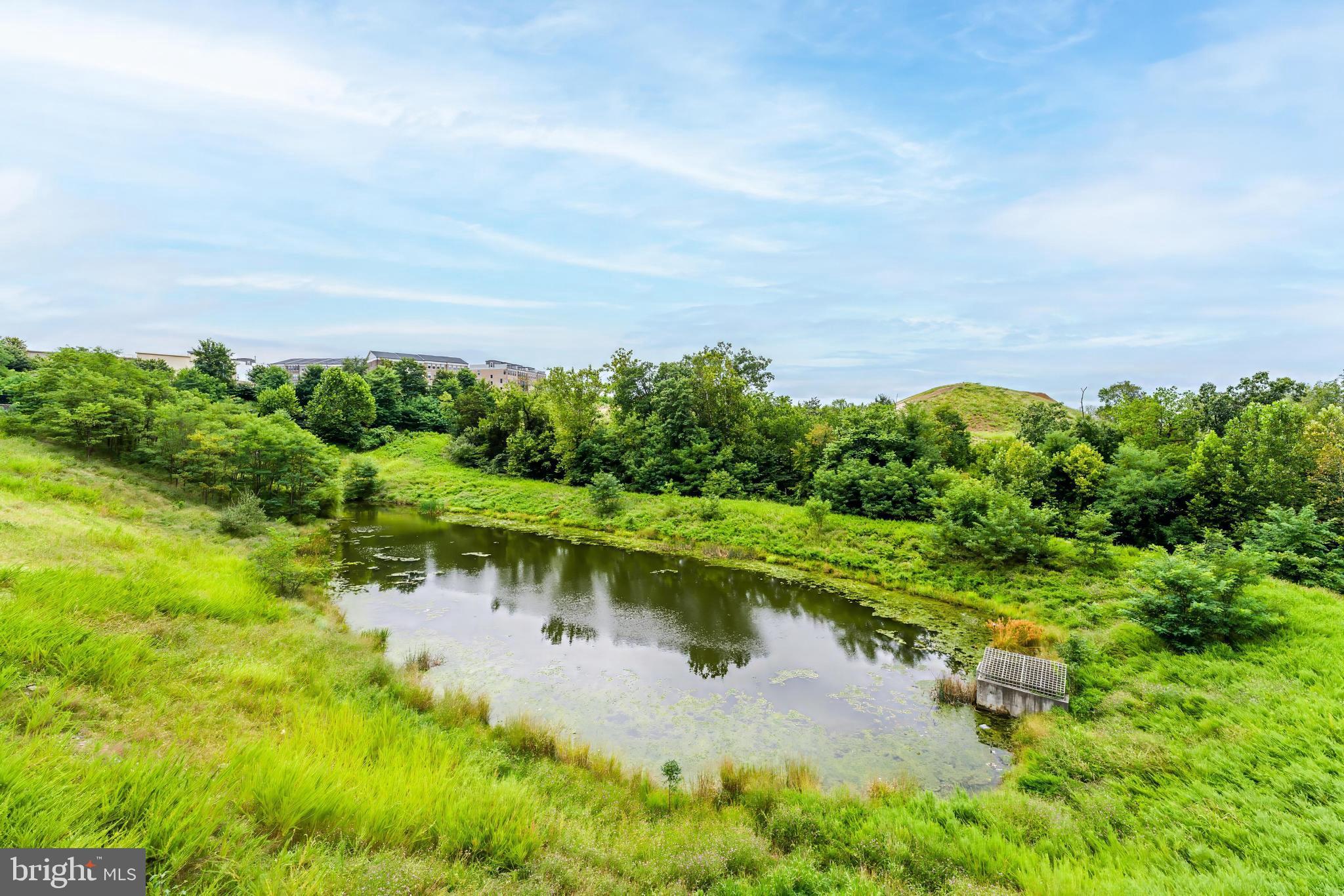 GOOSE CREEK VILLAGE NORTH - Residential Lease