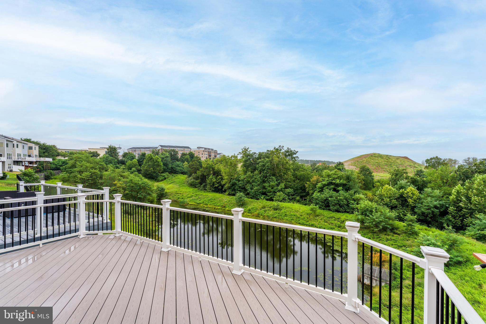 GOOSE CREEK VILLAGE NORTH - Residential Lease